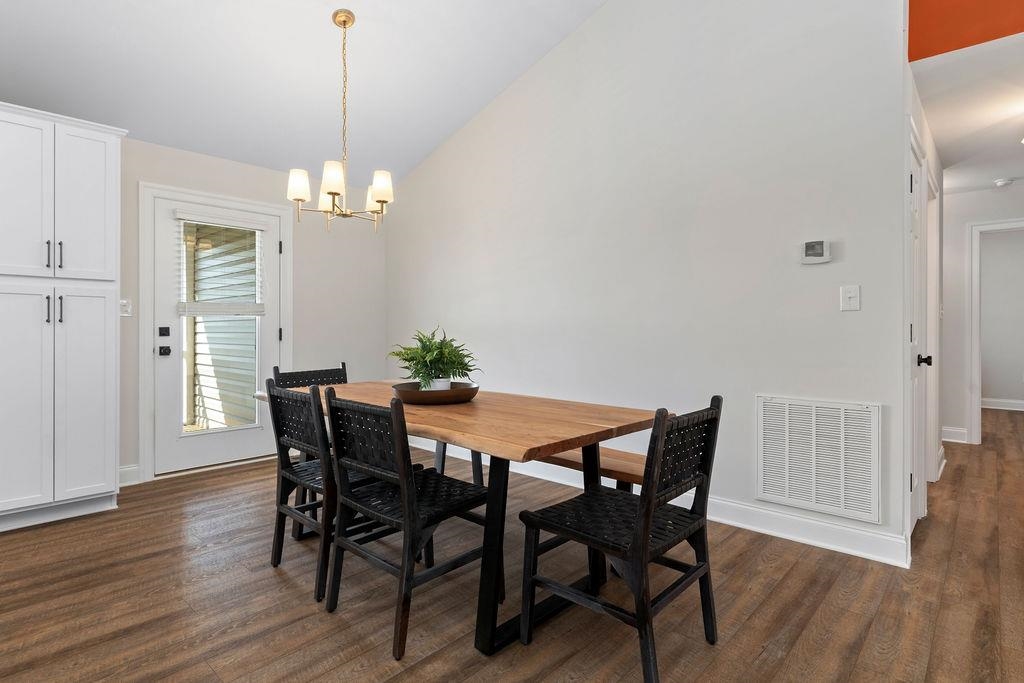 170 LINDBURGH DR