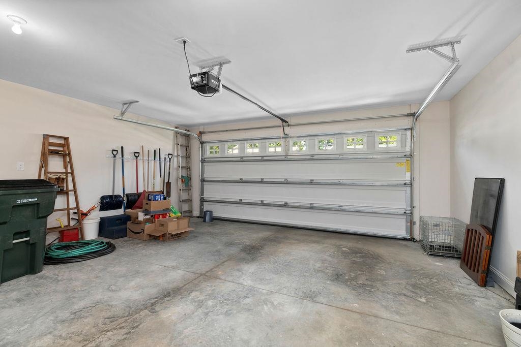 170 LINDBURGH DR