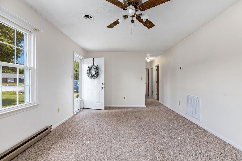 81 EASTGATE DR