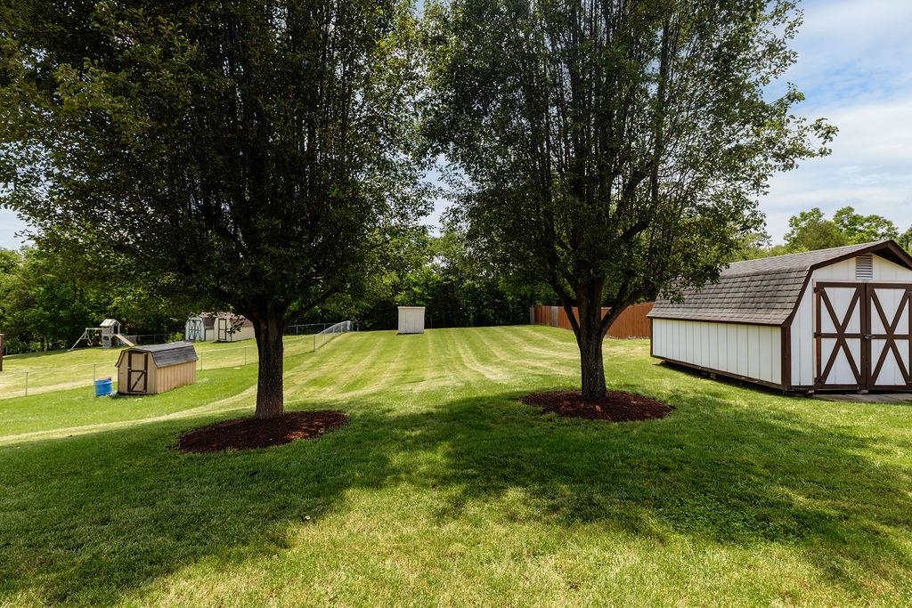 81 EASTGATE DR