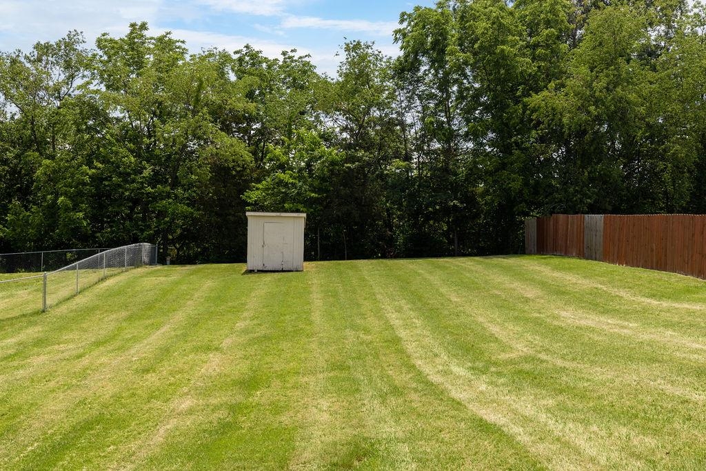 81 EASTGATE DR