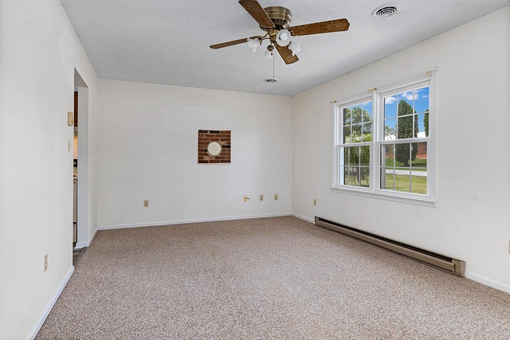 81 EASTGATE DR