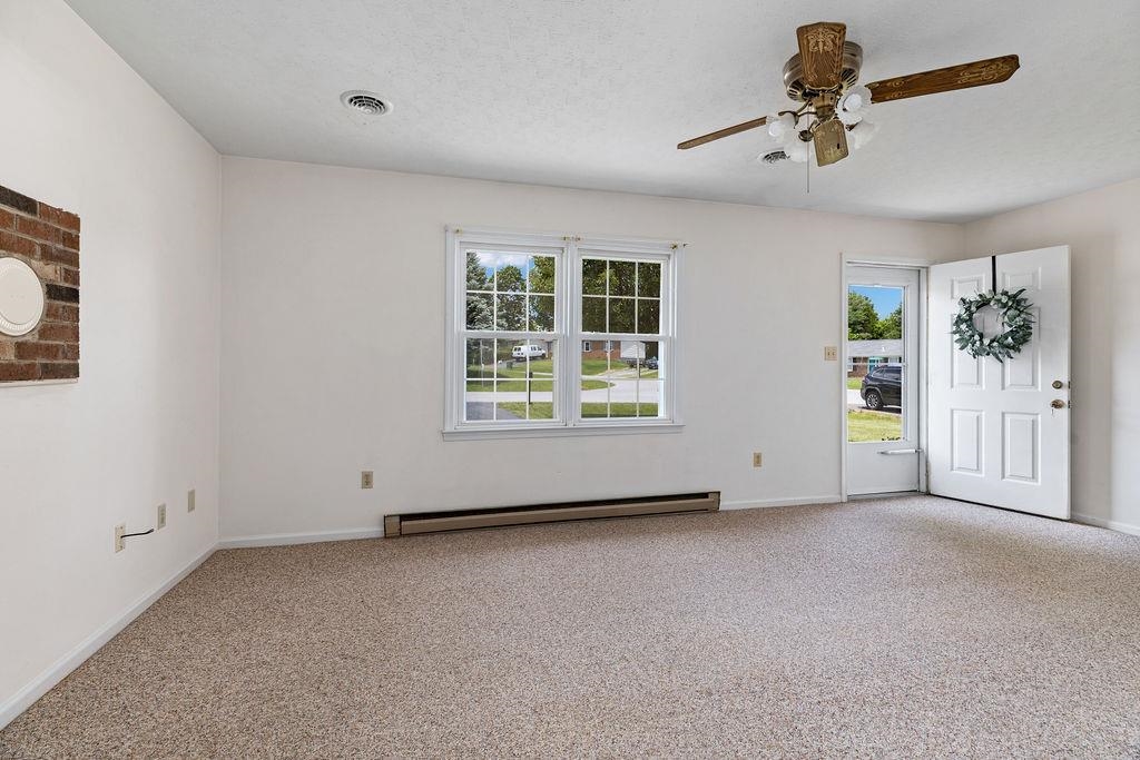 81 EASTGATE DR