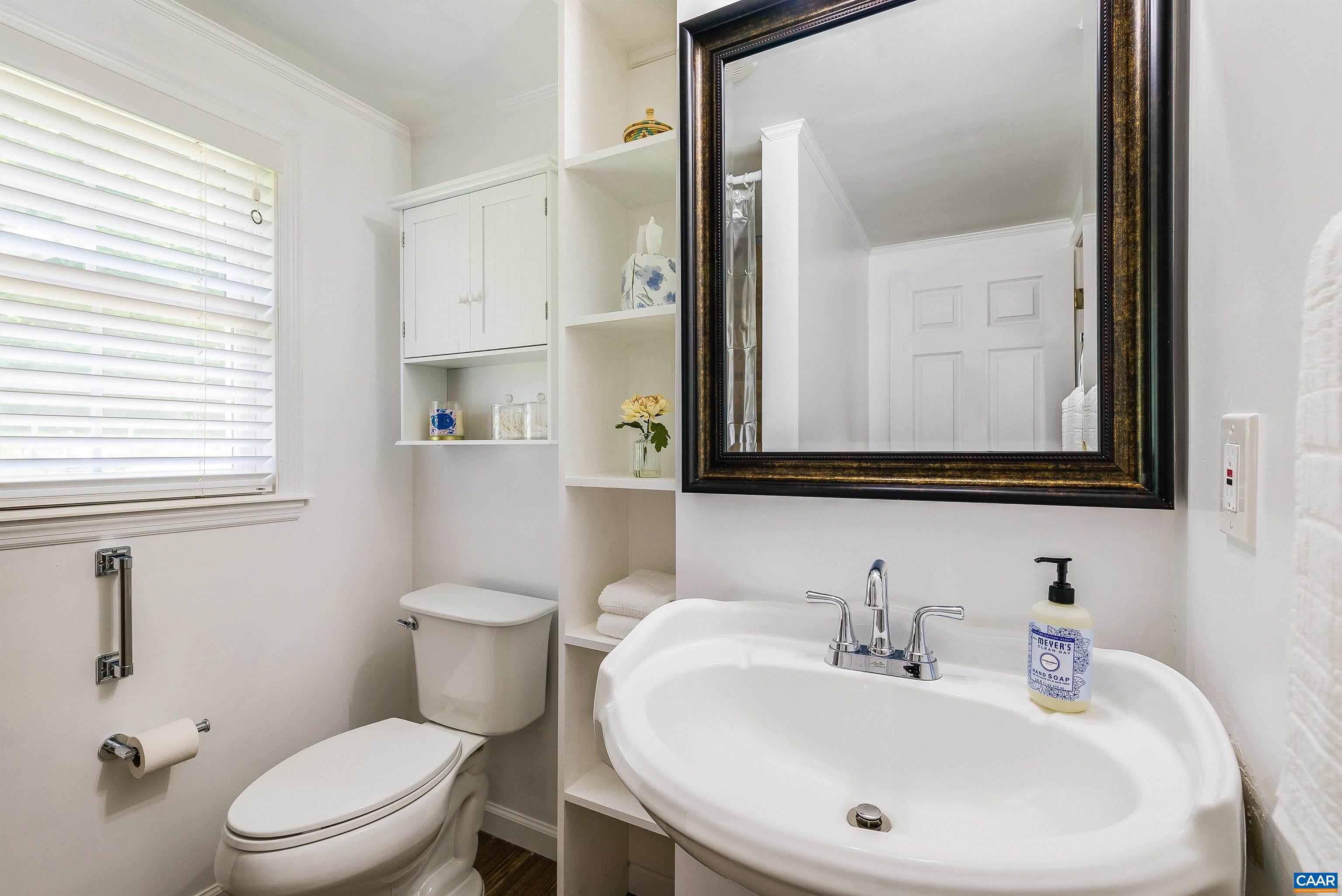 185 ESTALINE VALLEY RD