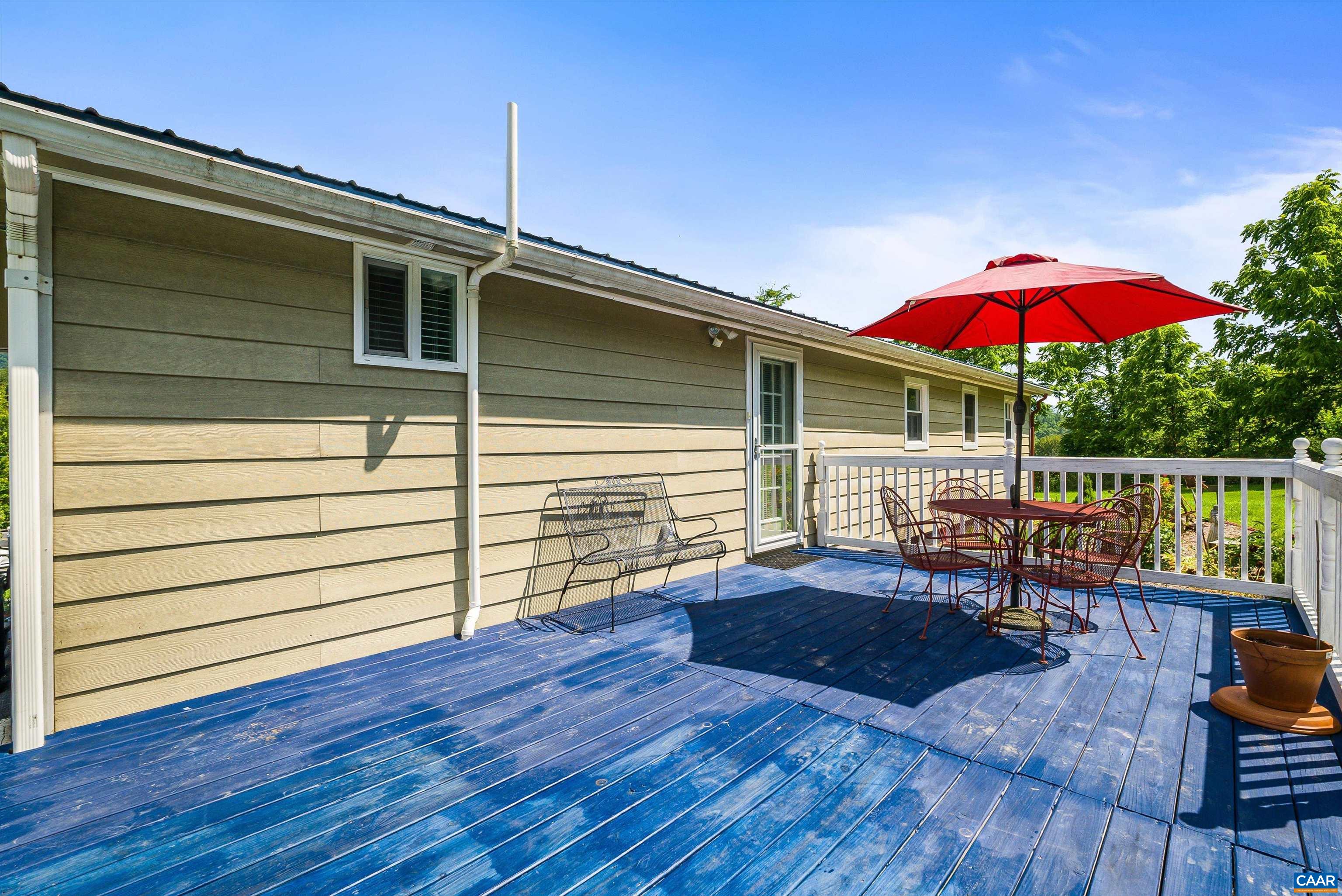 185 ESTALINE VALLEY RD