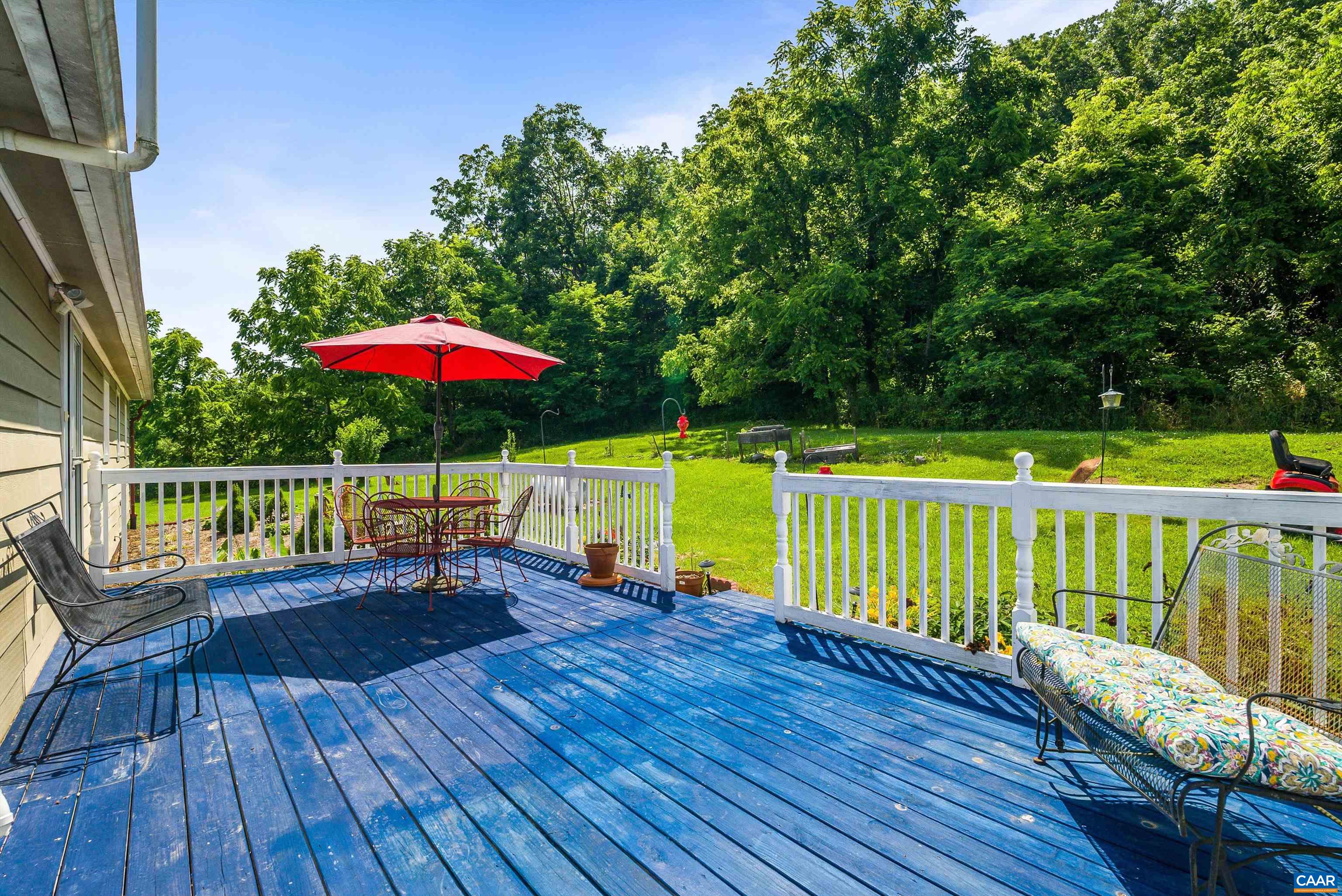 185 ESTALINE VALLEY RD