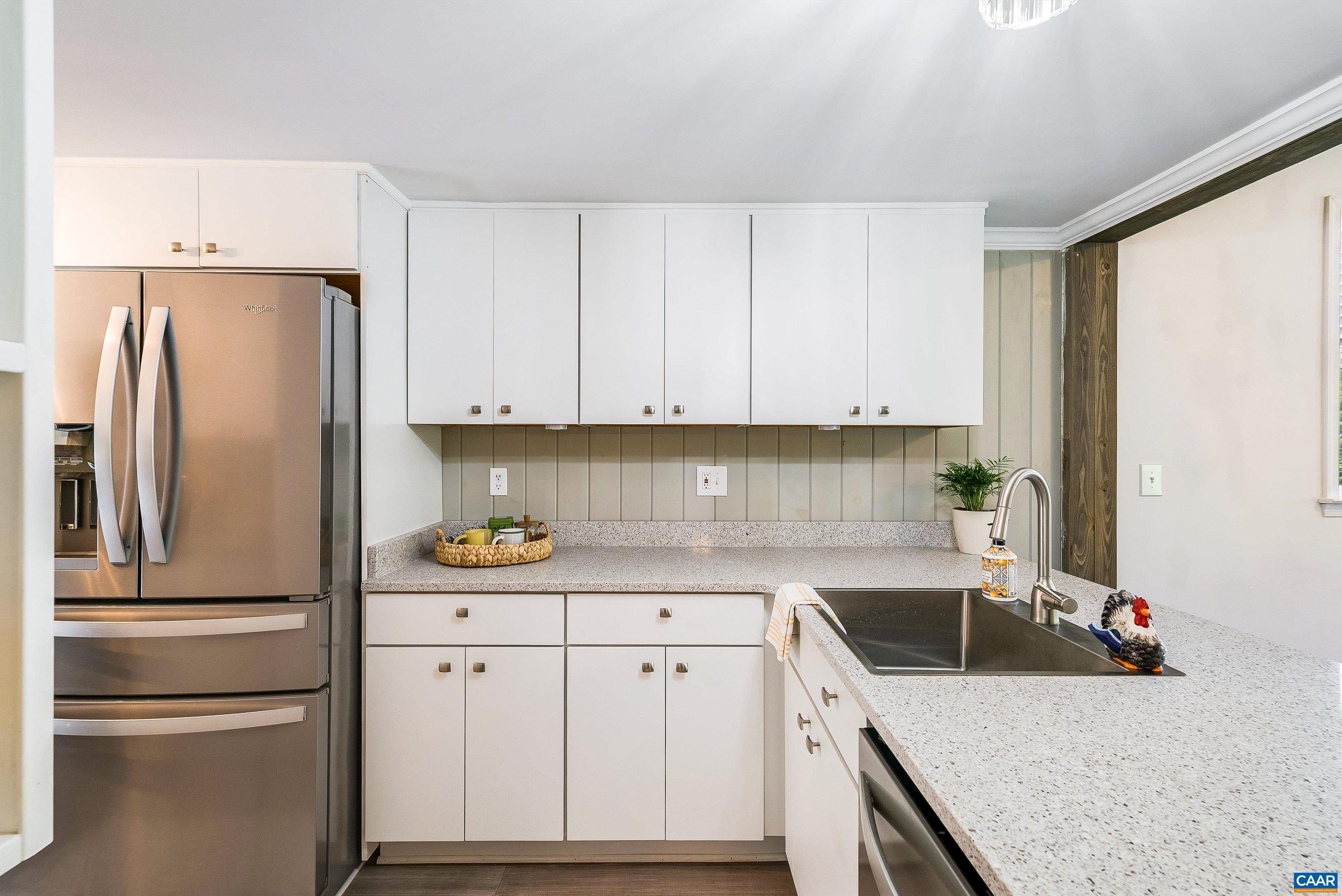 185 ESTALINE VALLEY RD