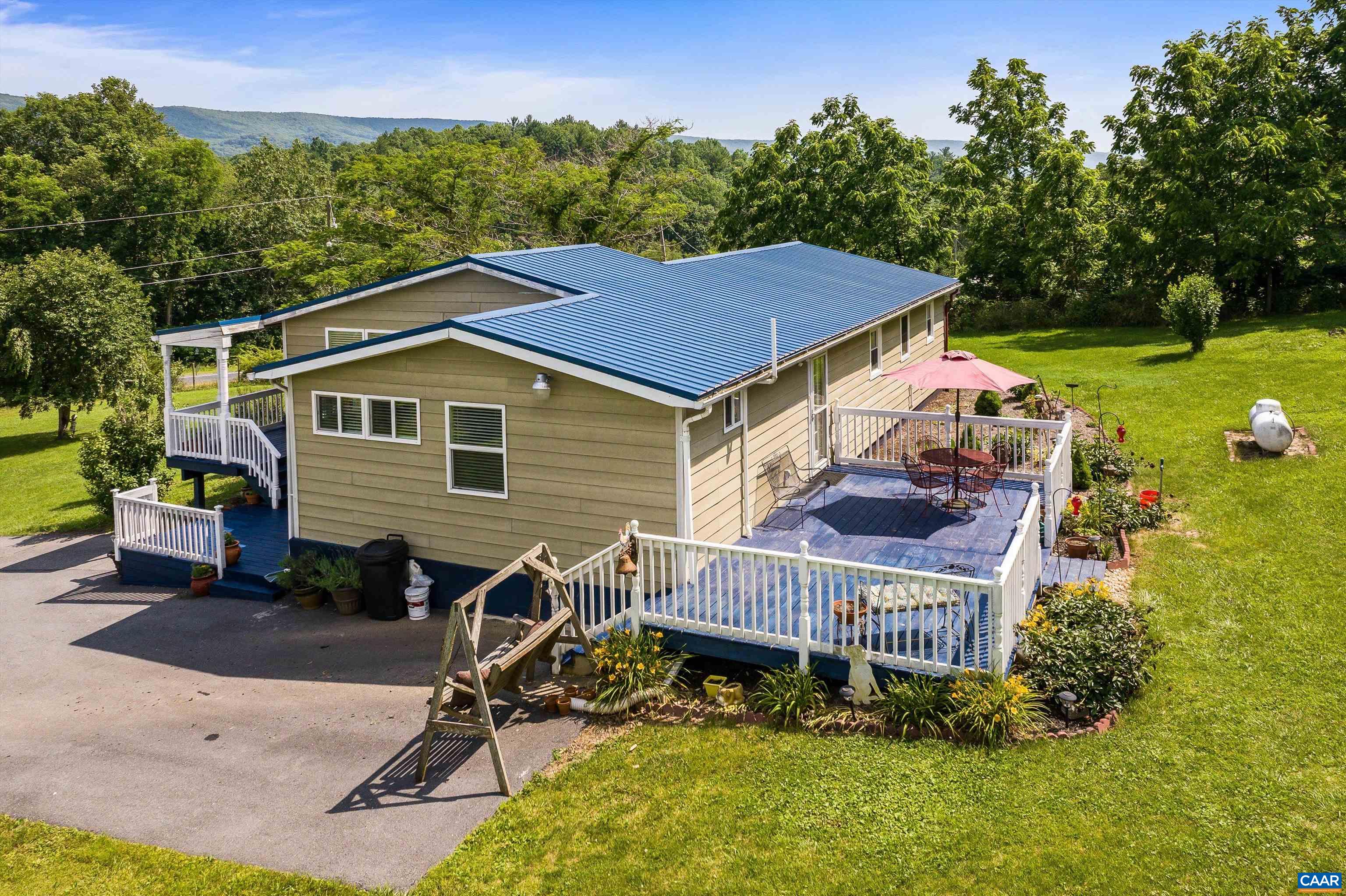185 ESTALINE VALLEY RD