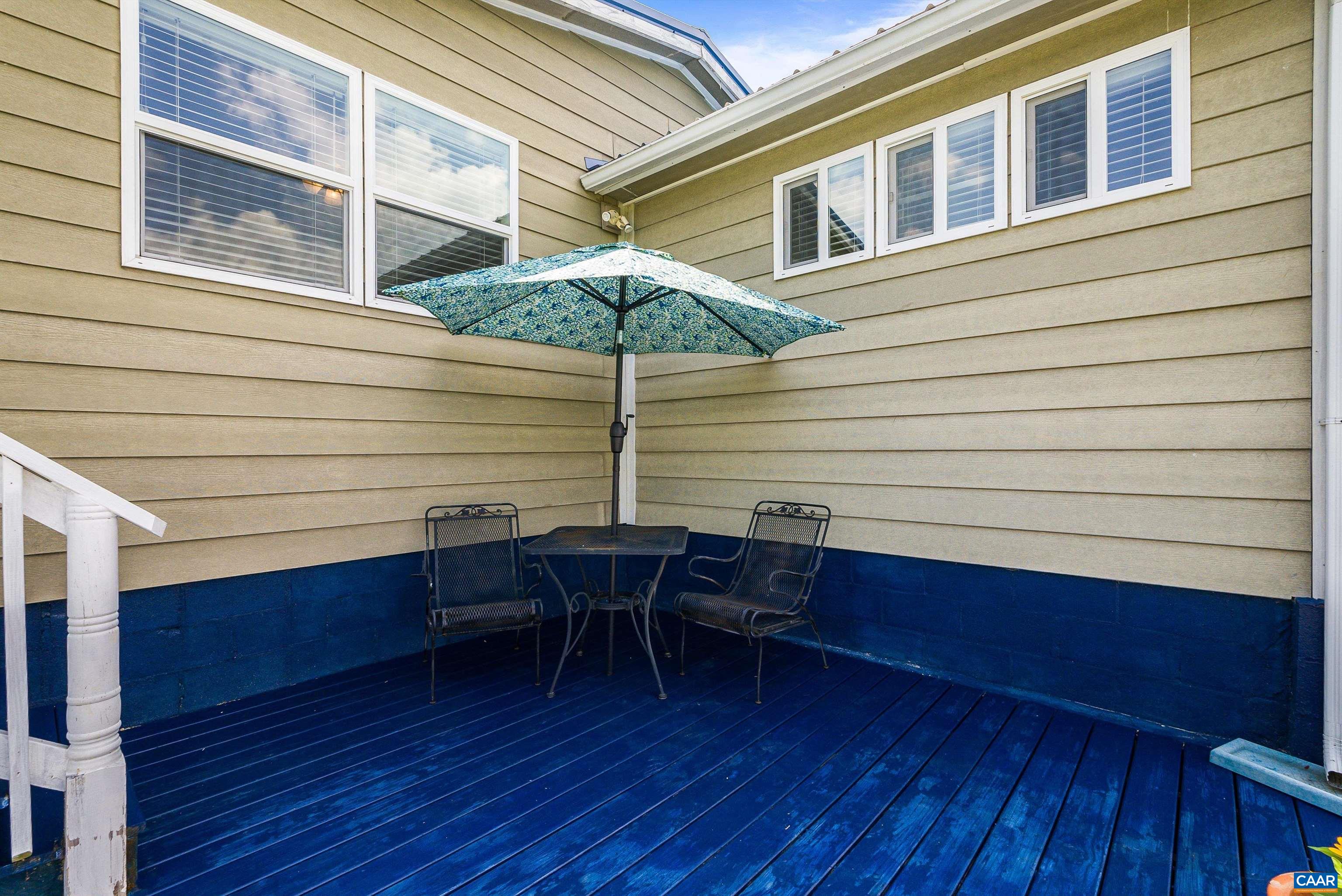 185 ESTALINE VALLEY RD