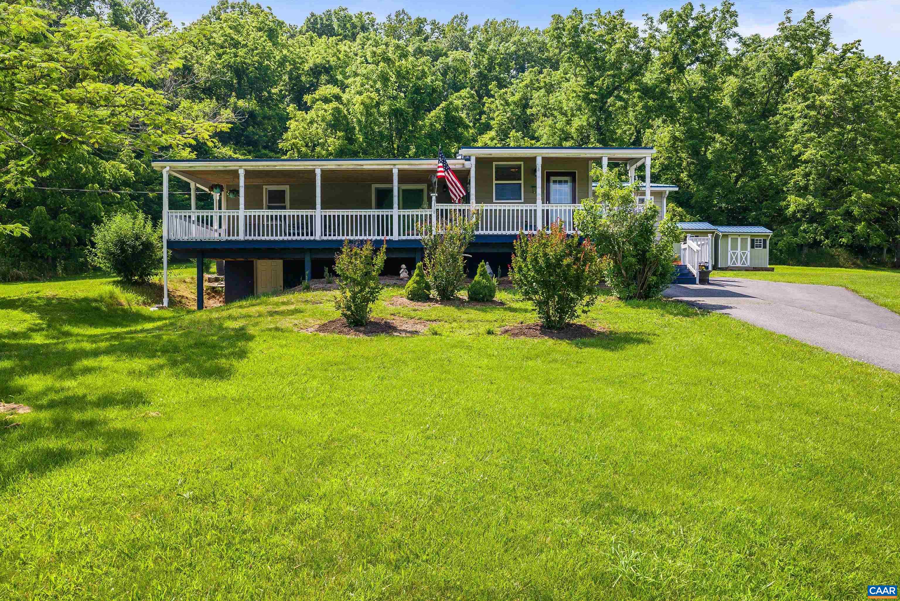 185 ESTALINE VALLEY RD