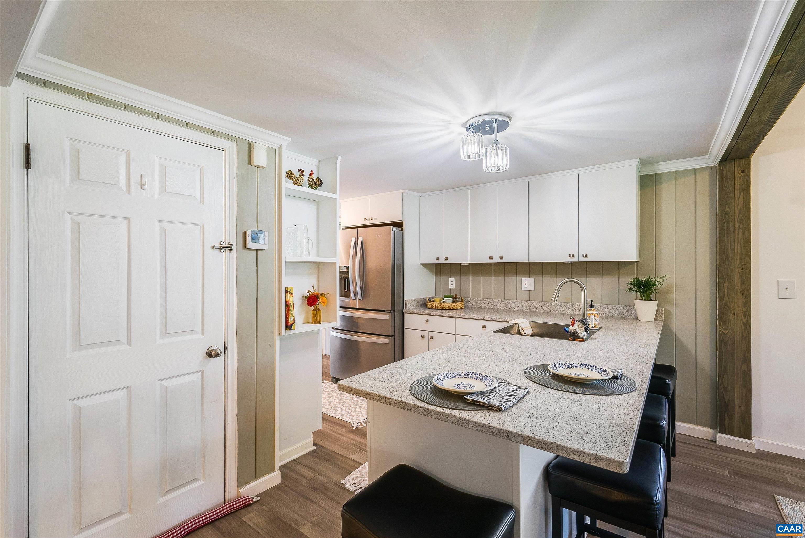 185 ESTALINE VALLEY RD