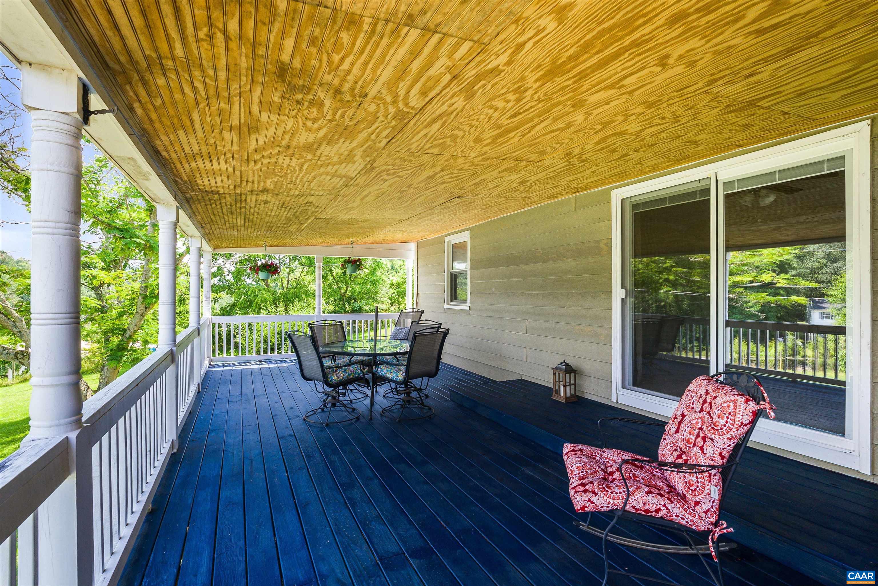 185 ESTALINE VALLEY RD
