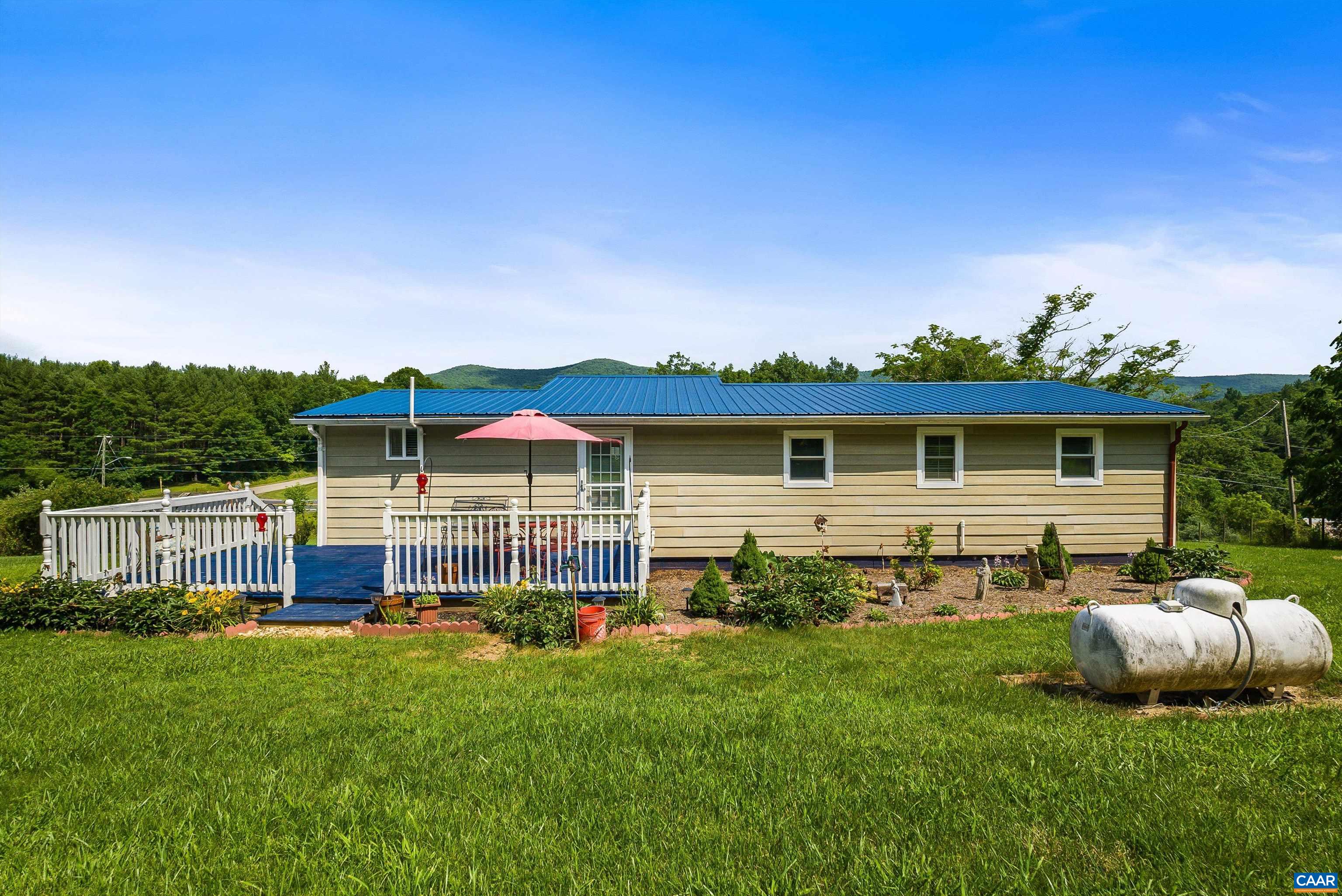 185 ESTALINE VALLEY RD