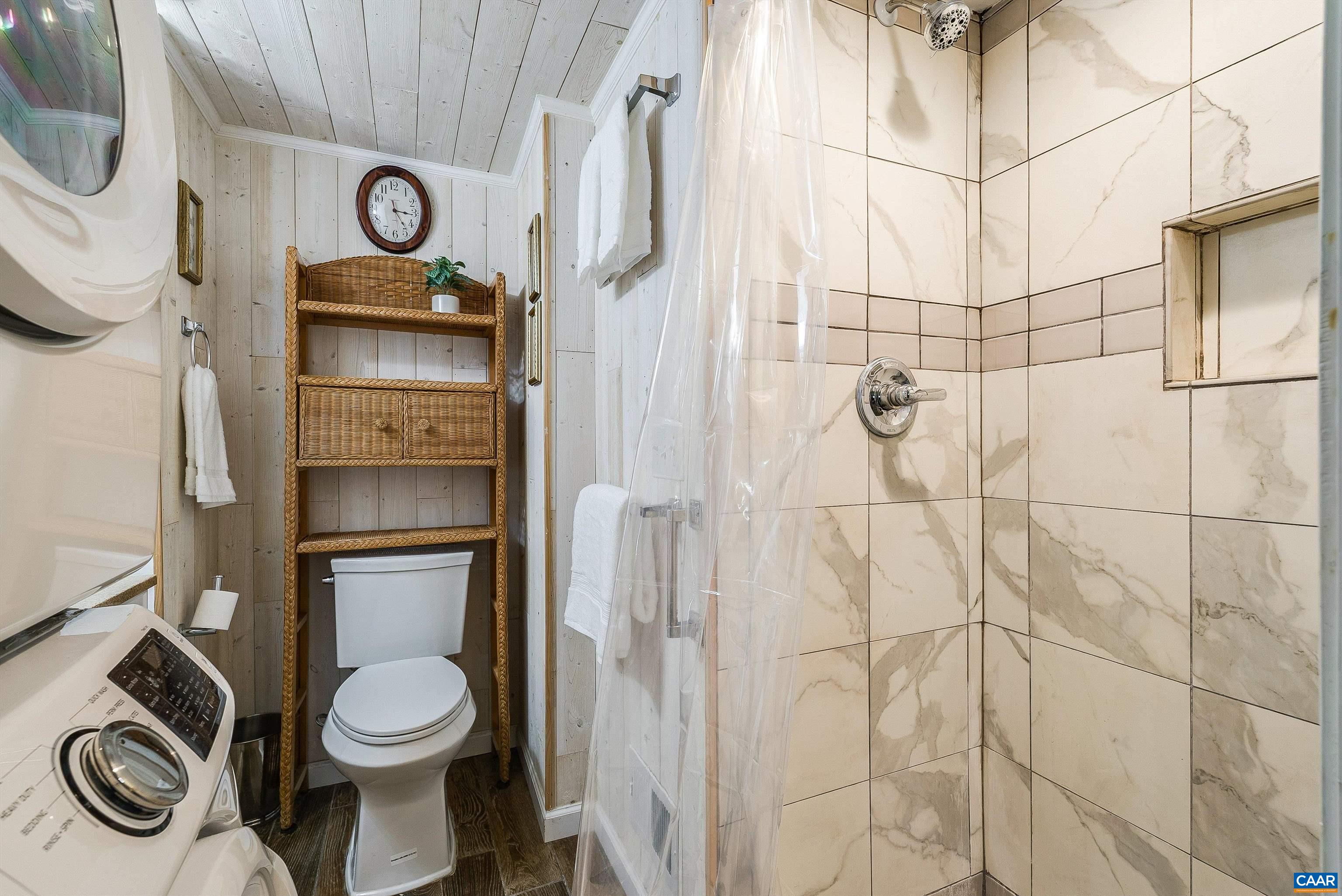 185 ESTALINE VALLEY RD