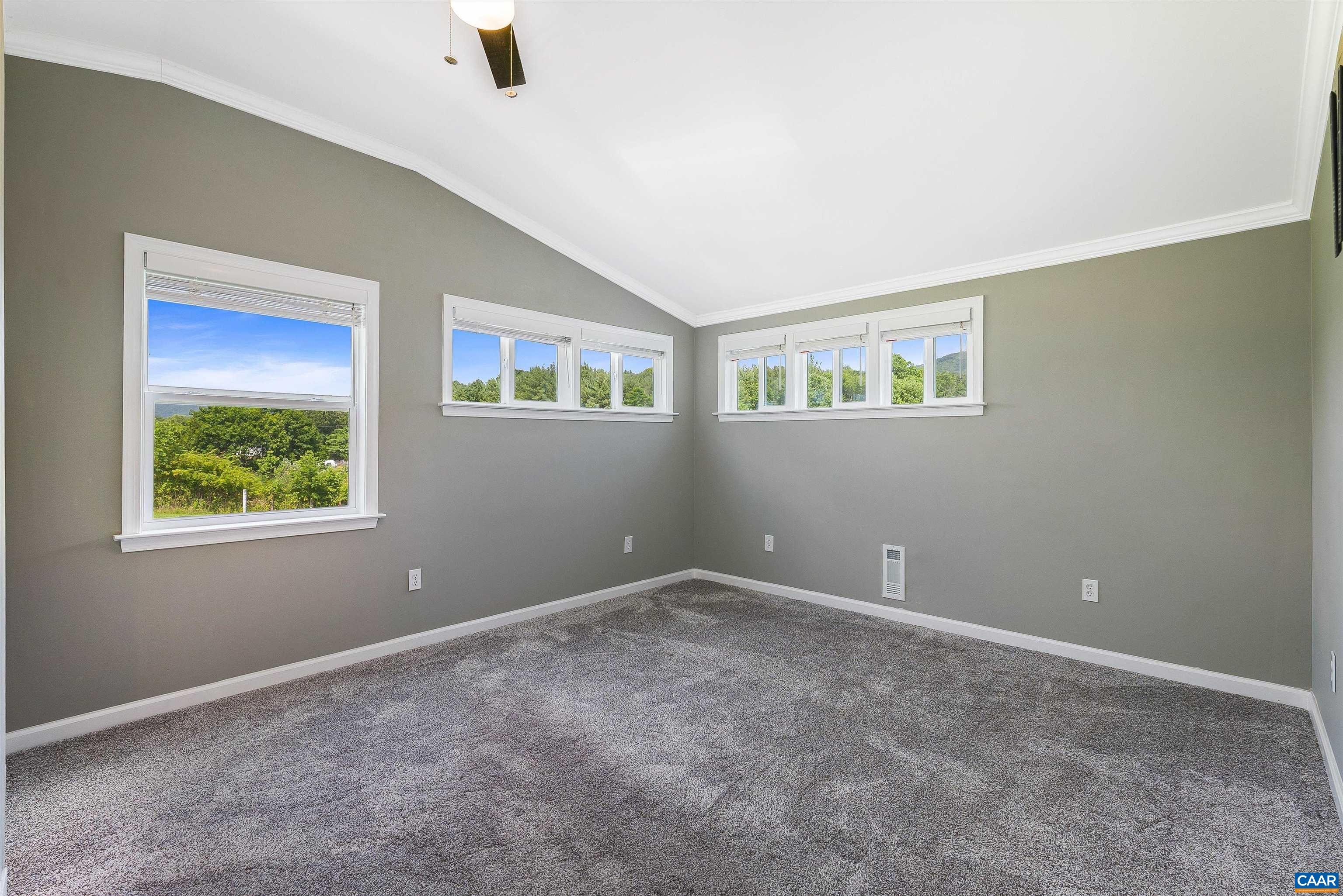 185 ESTALINE VALLEY RD