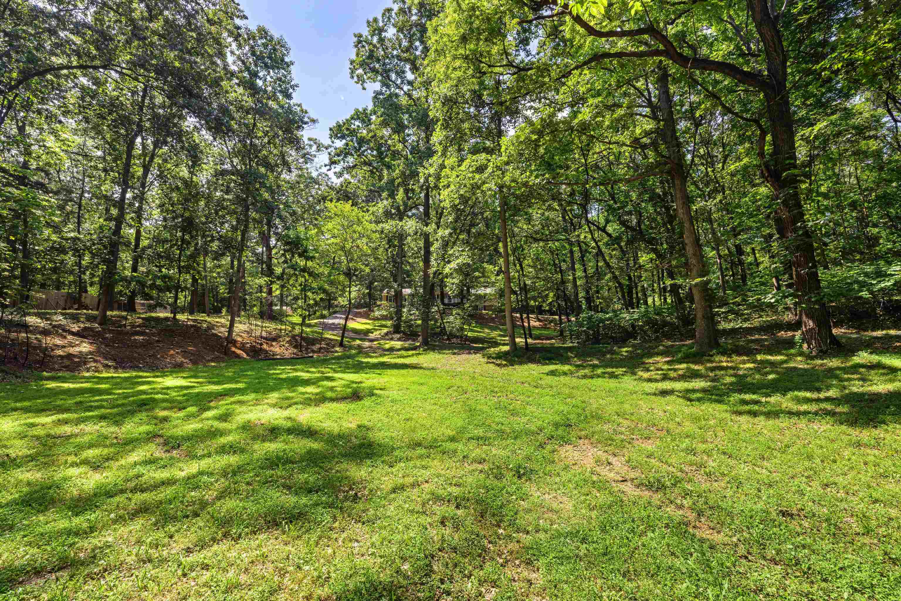 2035 LEE JACKSON HWY