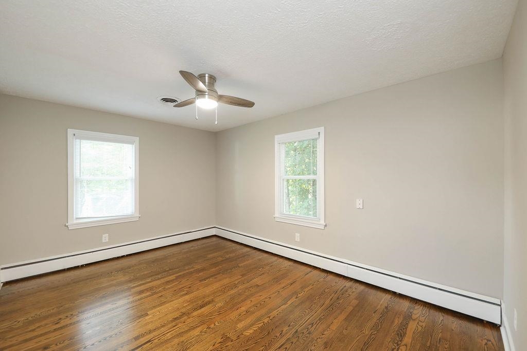 1625 W MAIN ST