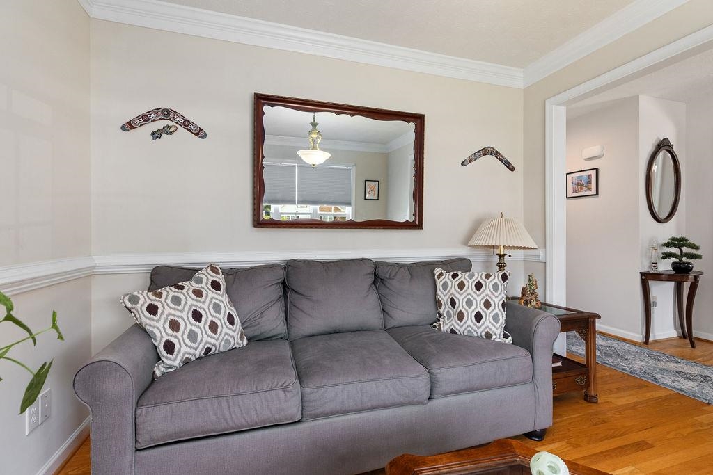 30 BEATRICE CT