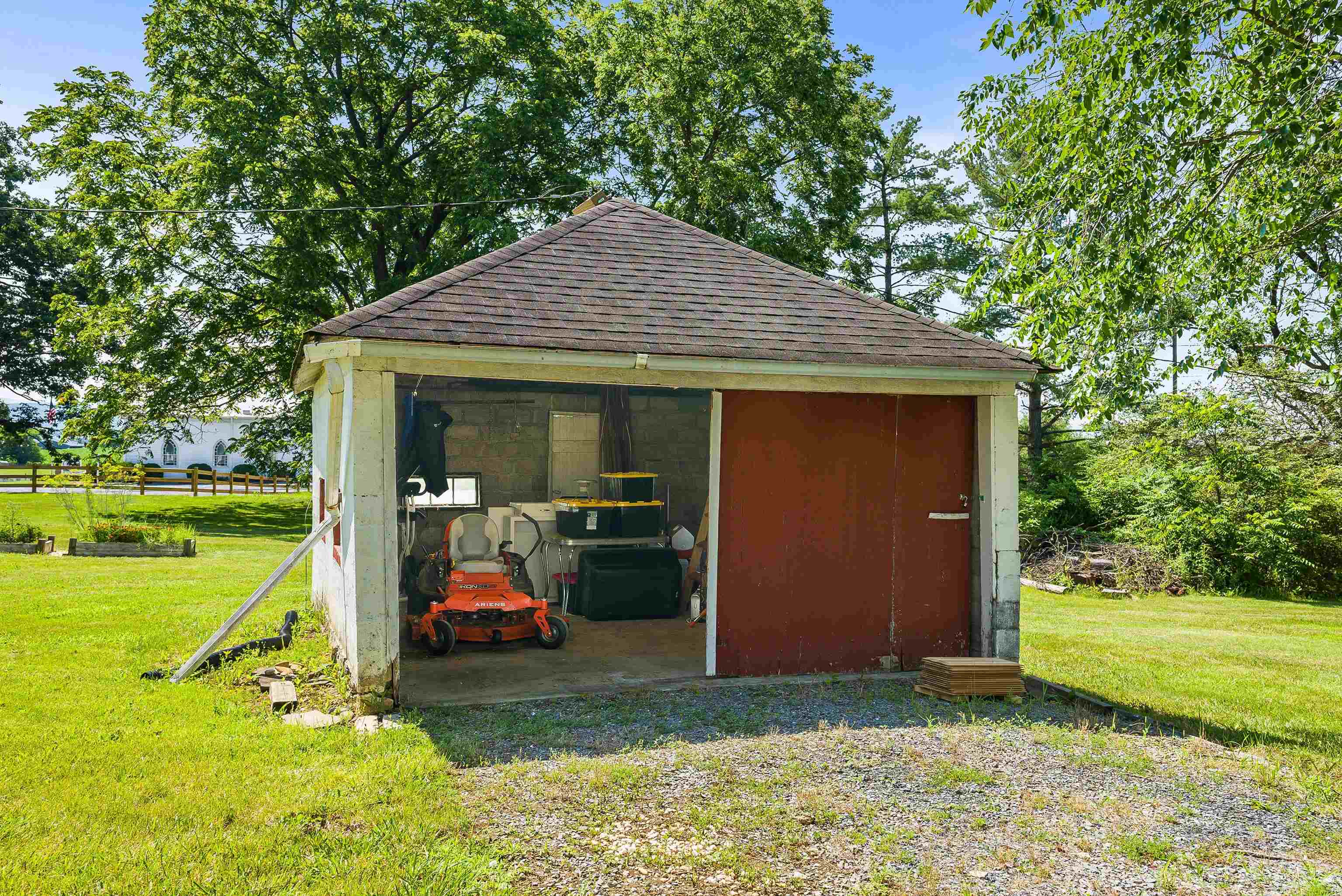 3027 CROSS KEYS RD