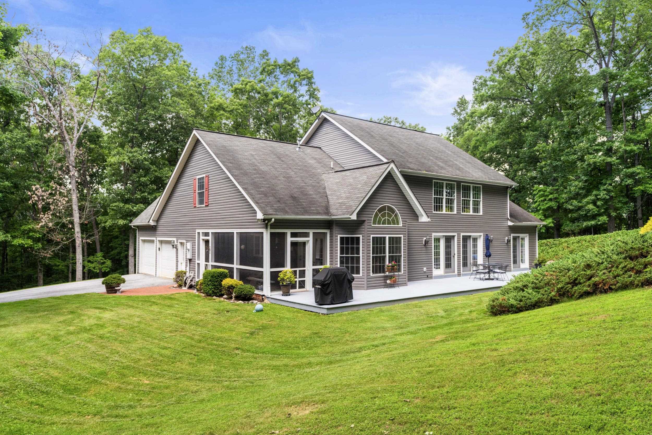 213 LIME KILN RD