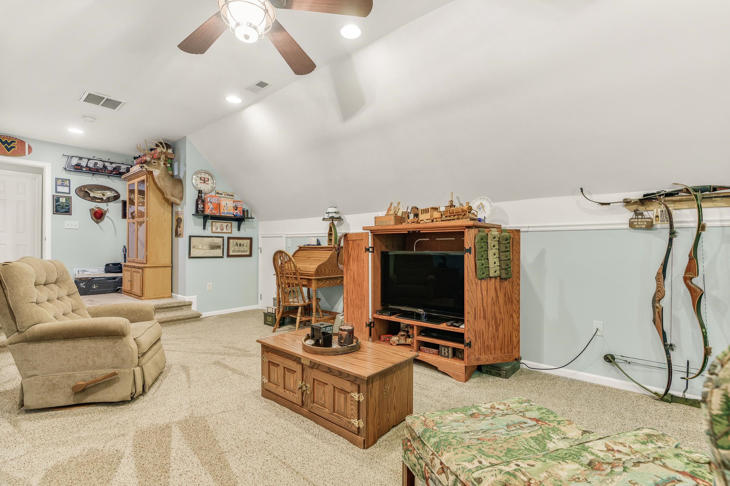213 LIME KILN RD