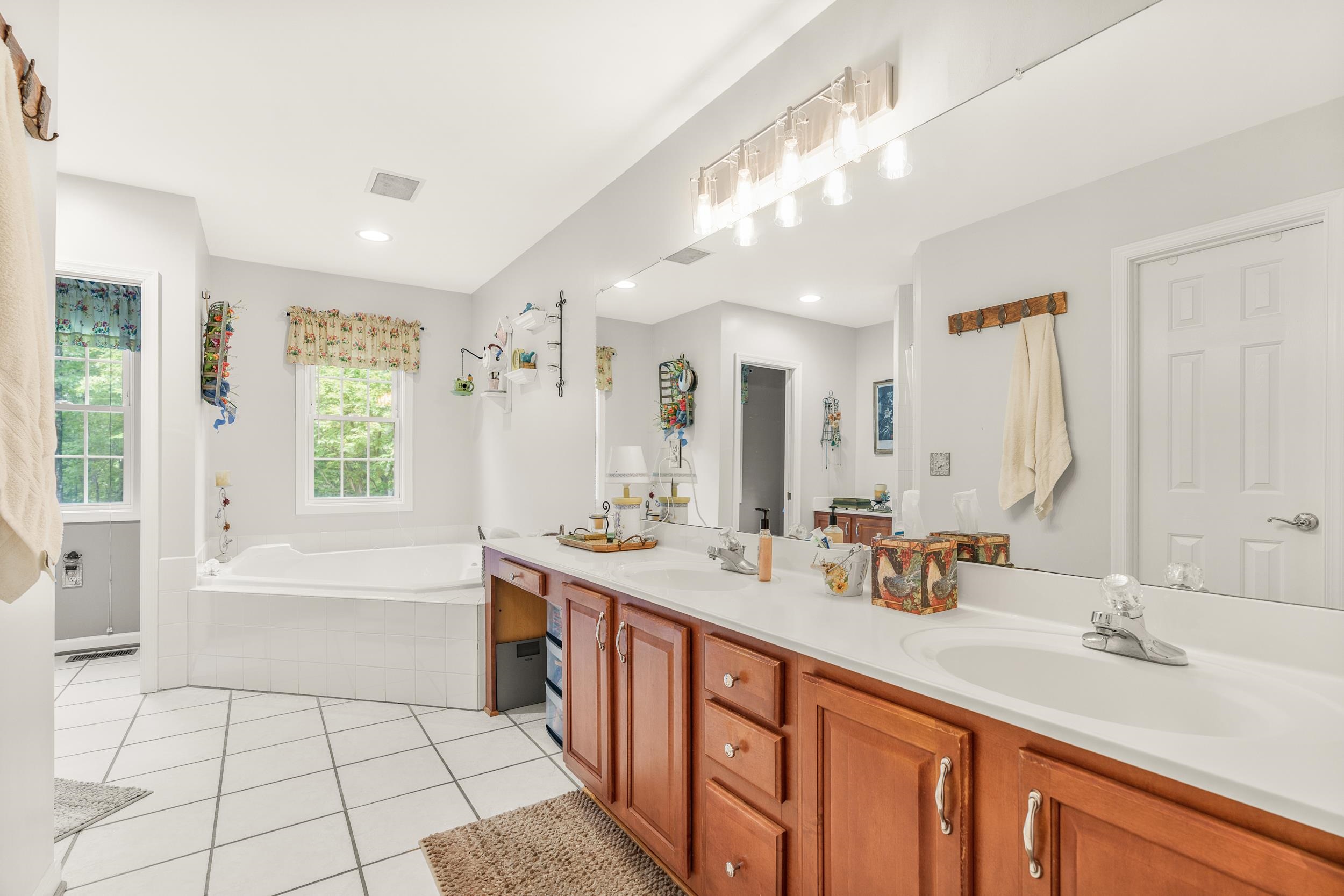 213 LIME KILN RD
