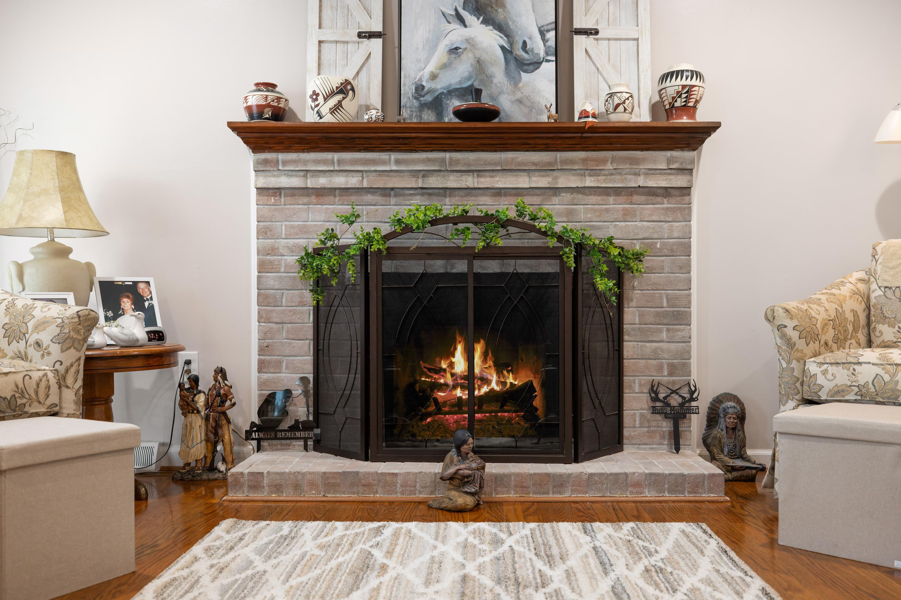 2399 HIGHVIEW CIR