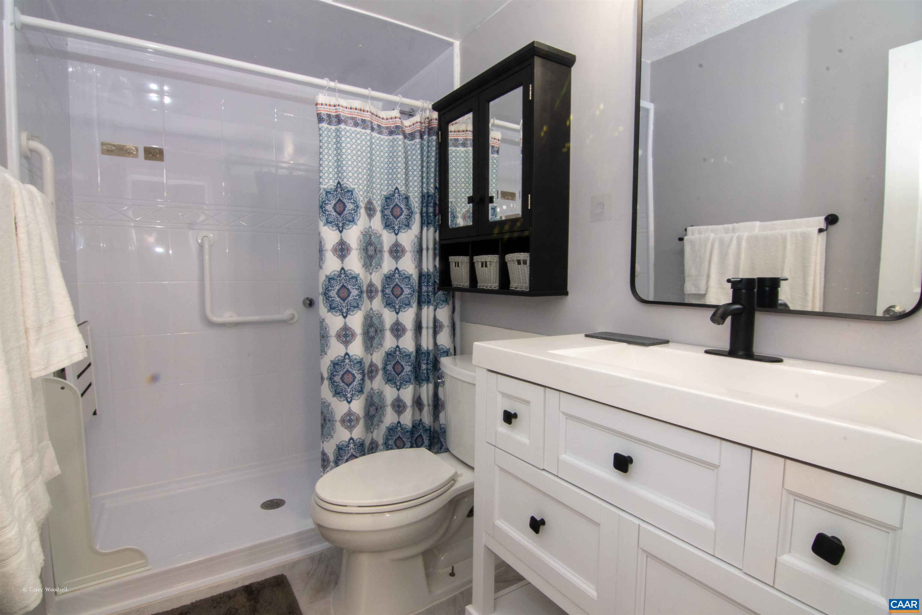 700 RIFE RD Unit: 11 D