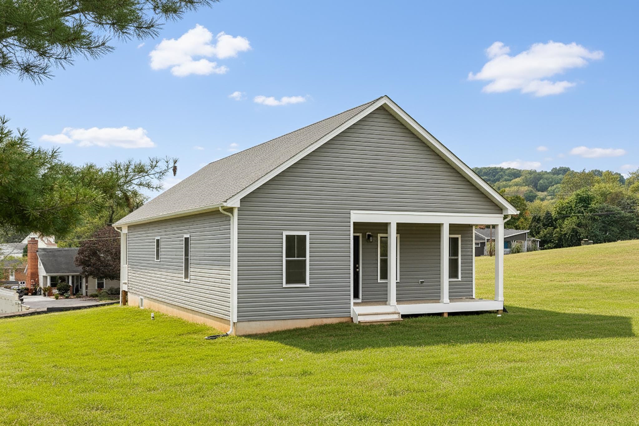 49 MAURY MILL RD
