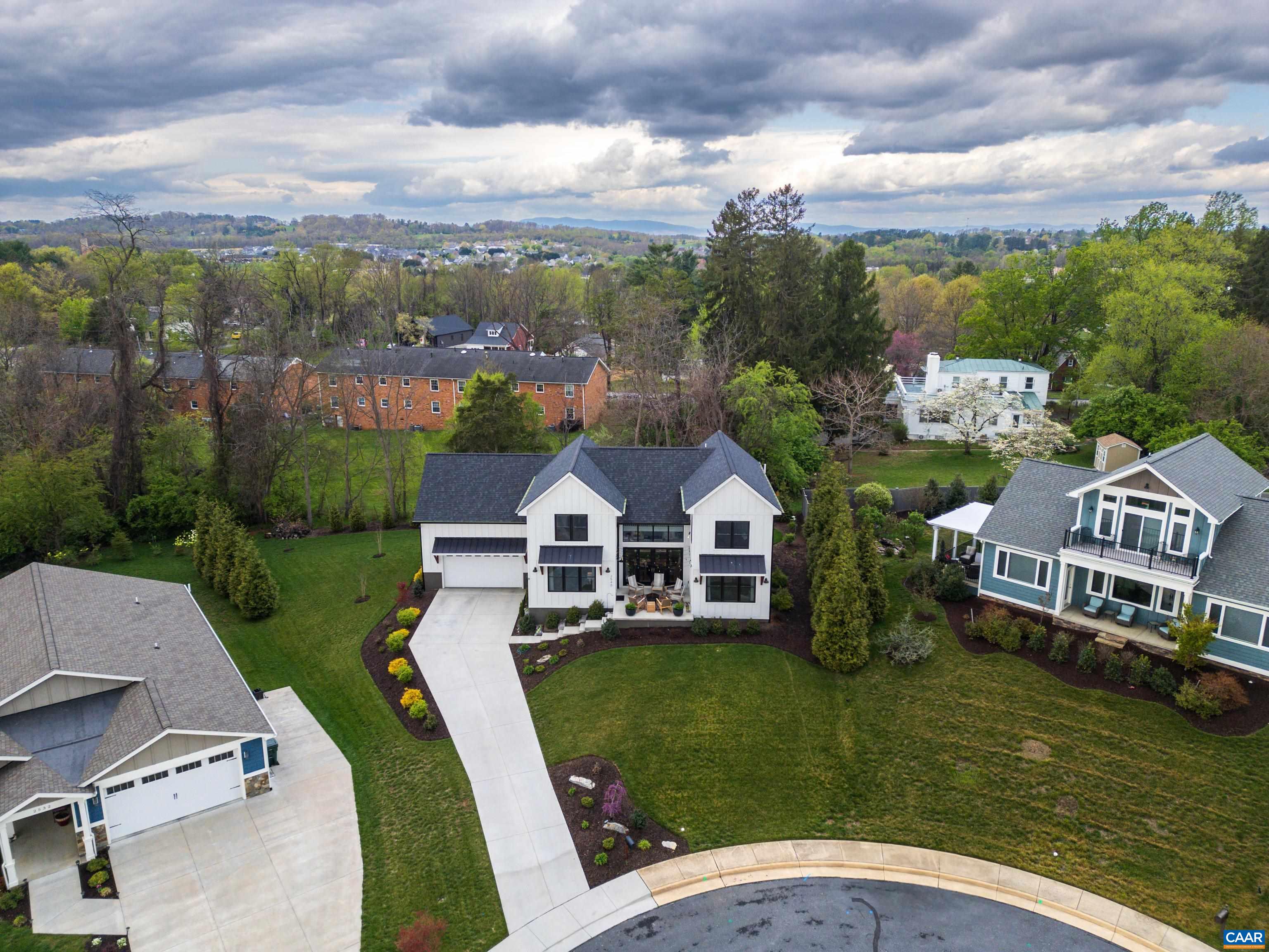 2540 BELVUE RD