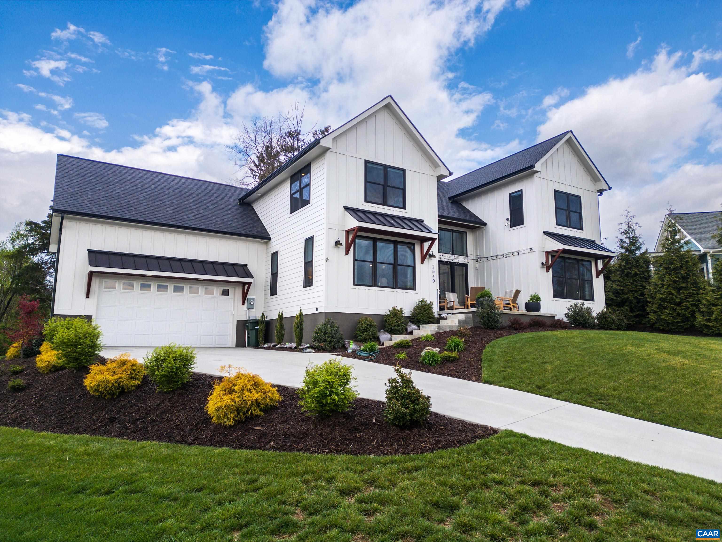 2540 BELVUE RD