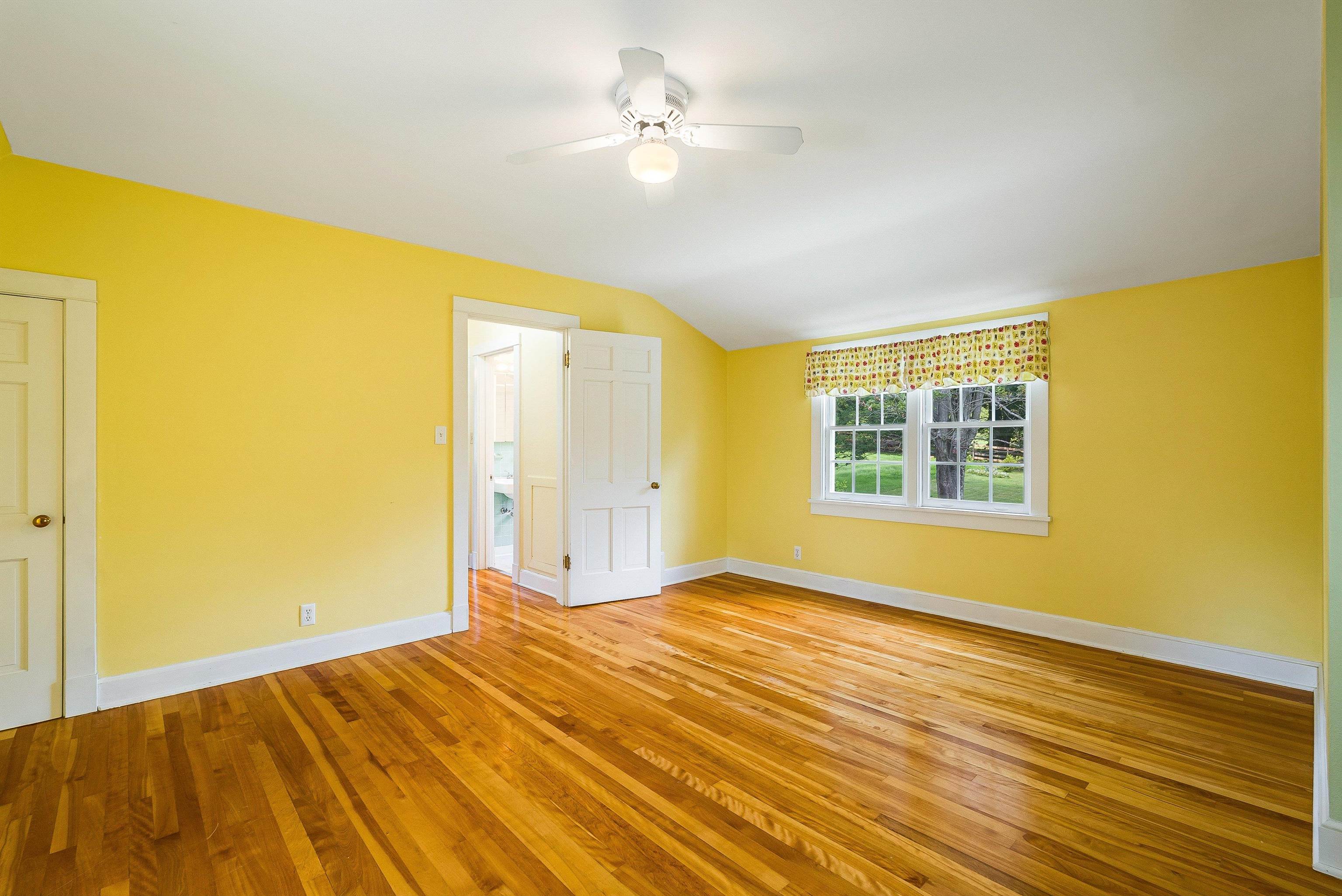 810 REID ST
