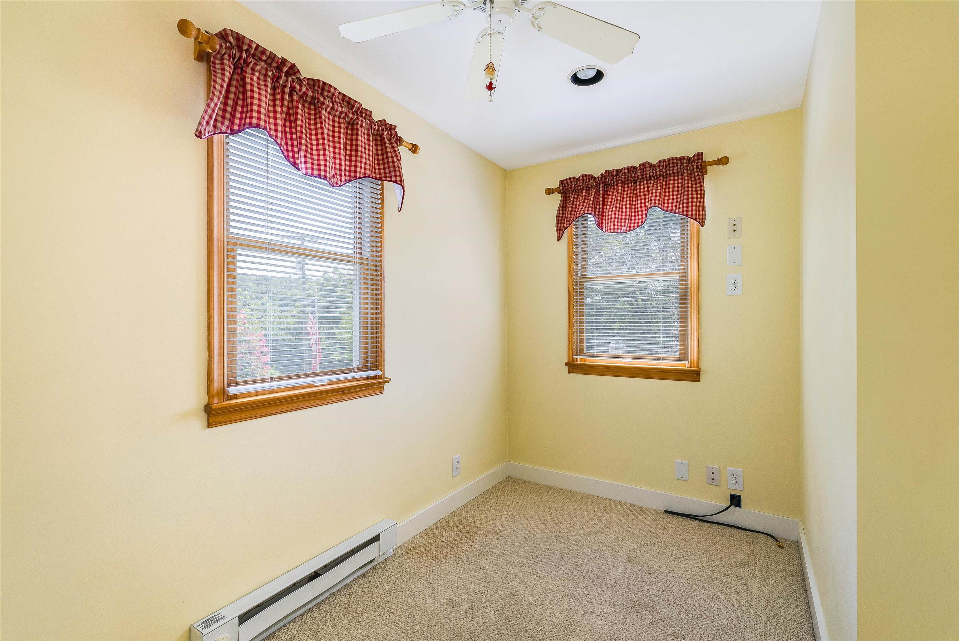 810 REID ST