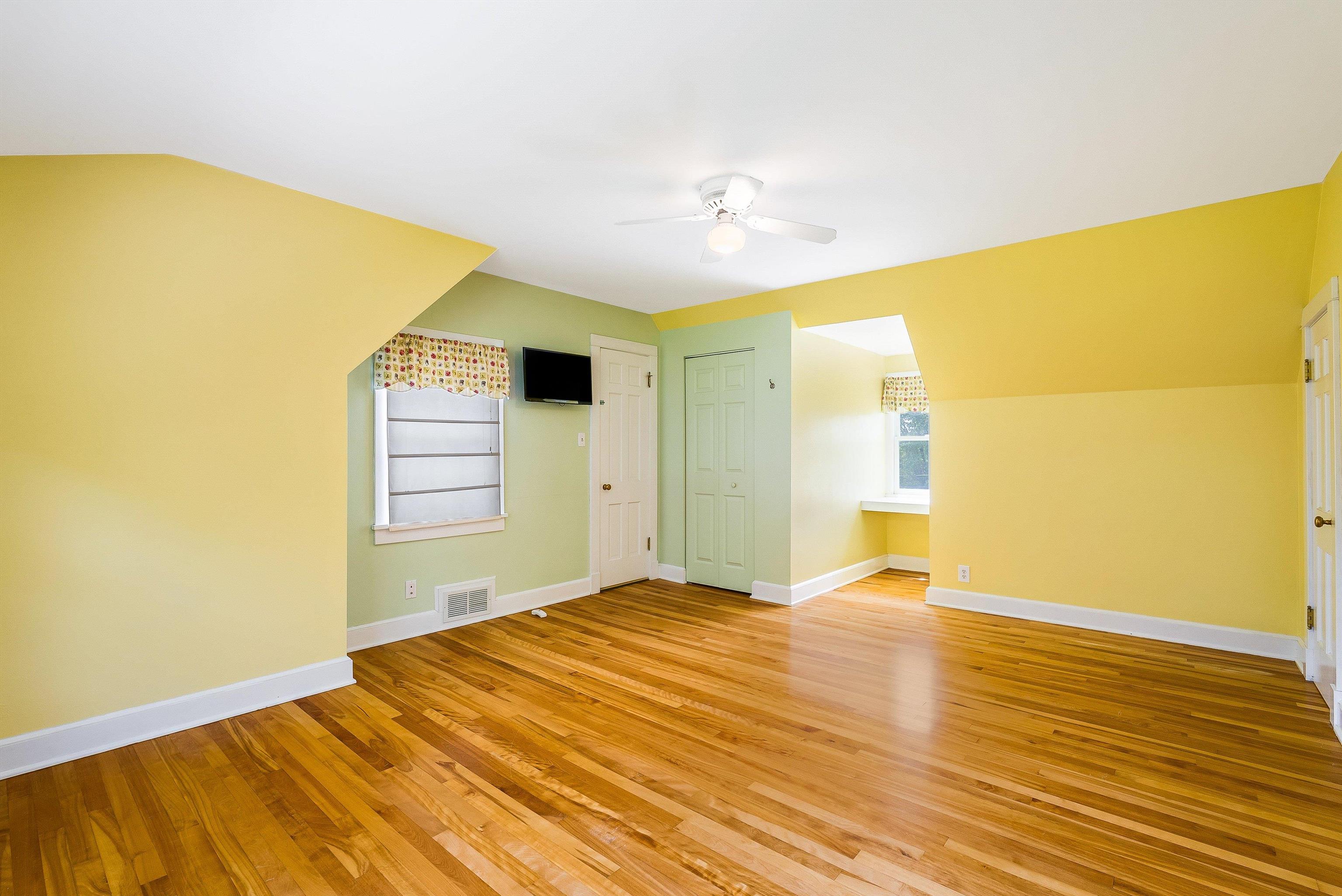 810 REID ST