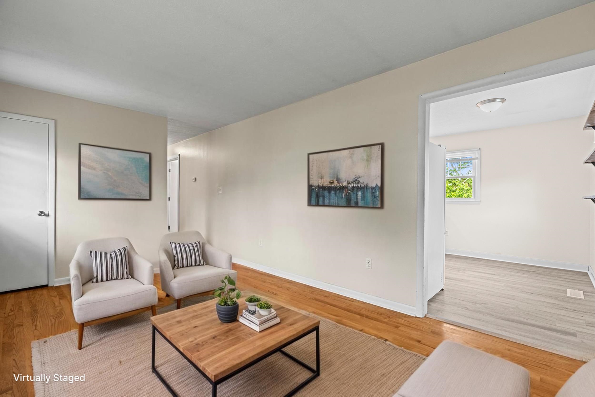 109 FOX HILL DR