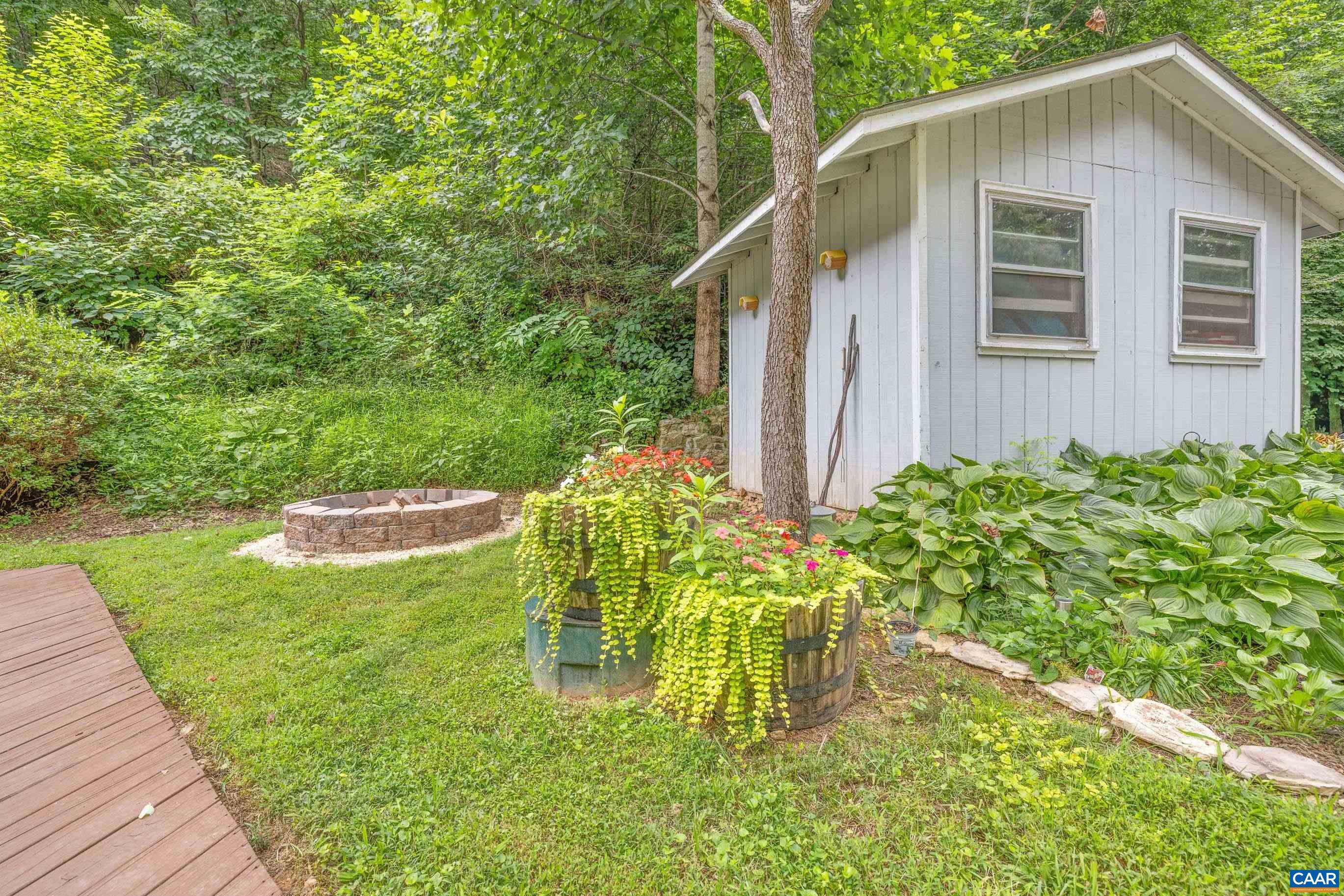 3141 BEECH GROVE RD