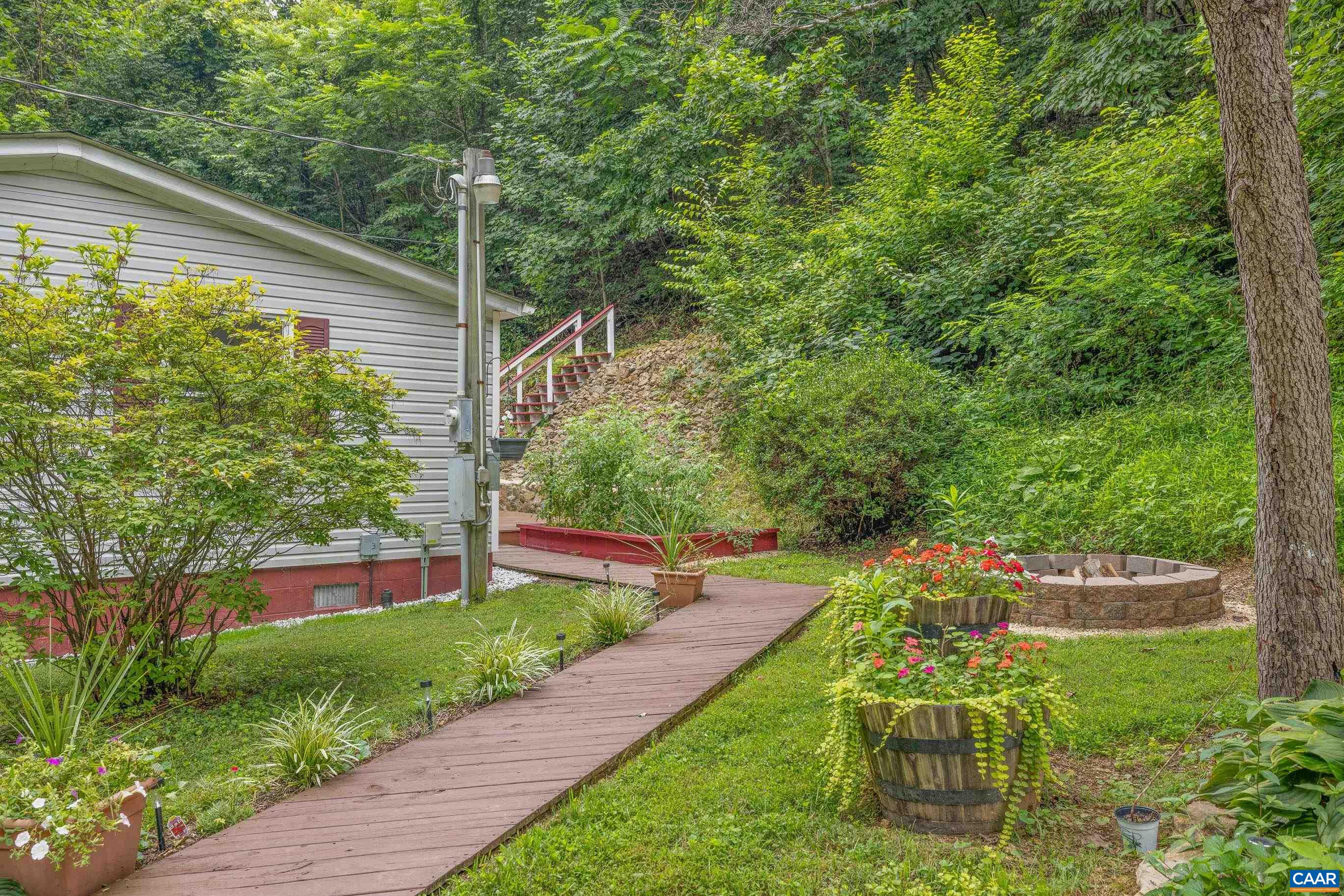 3141 BEECH GROVE RD