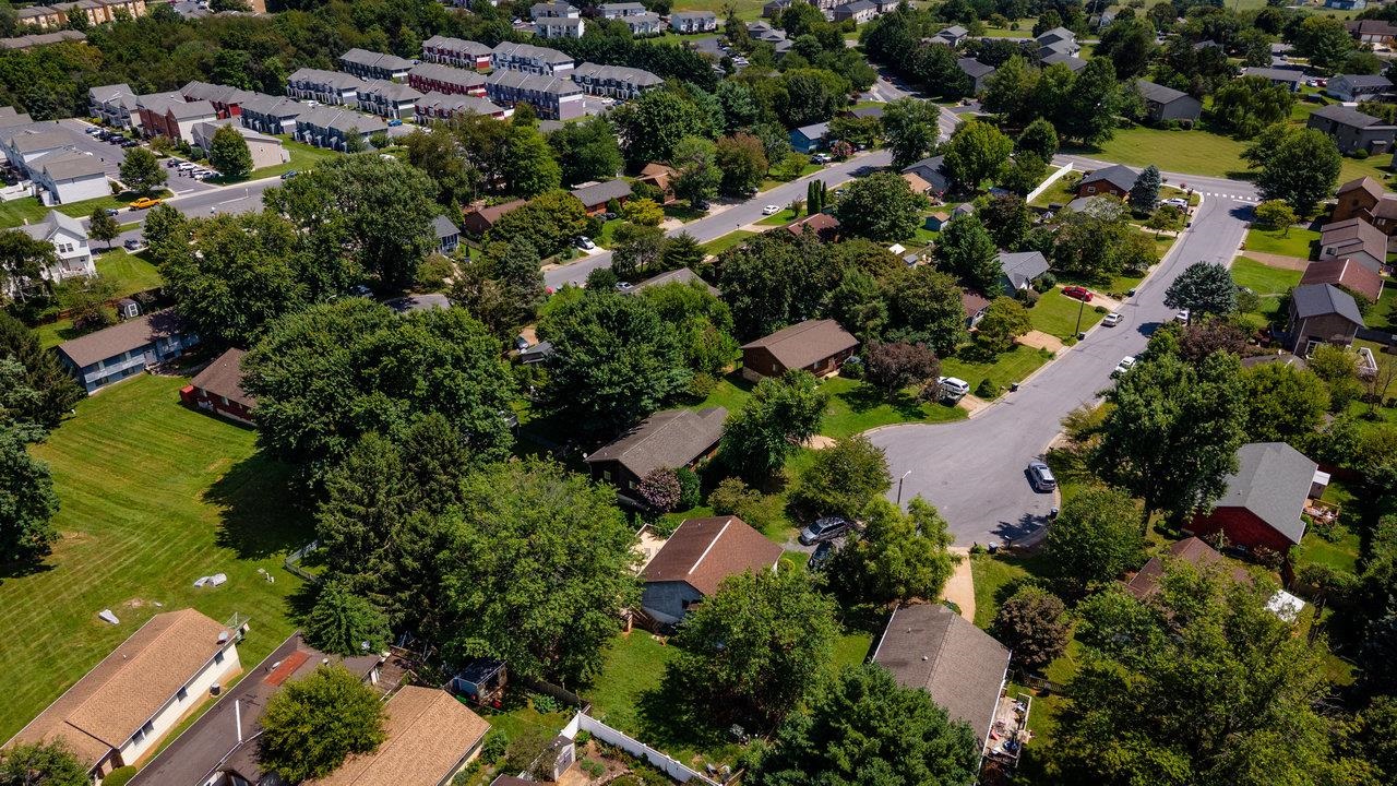 510 STONEFIELD CT