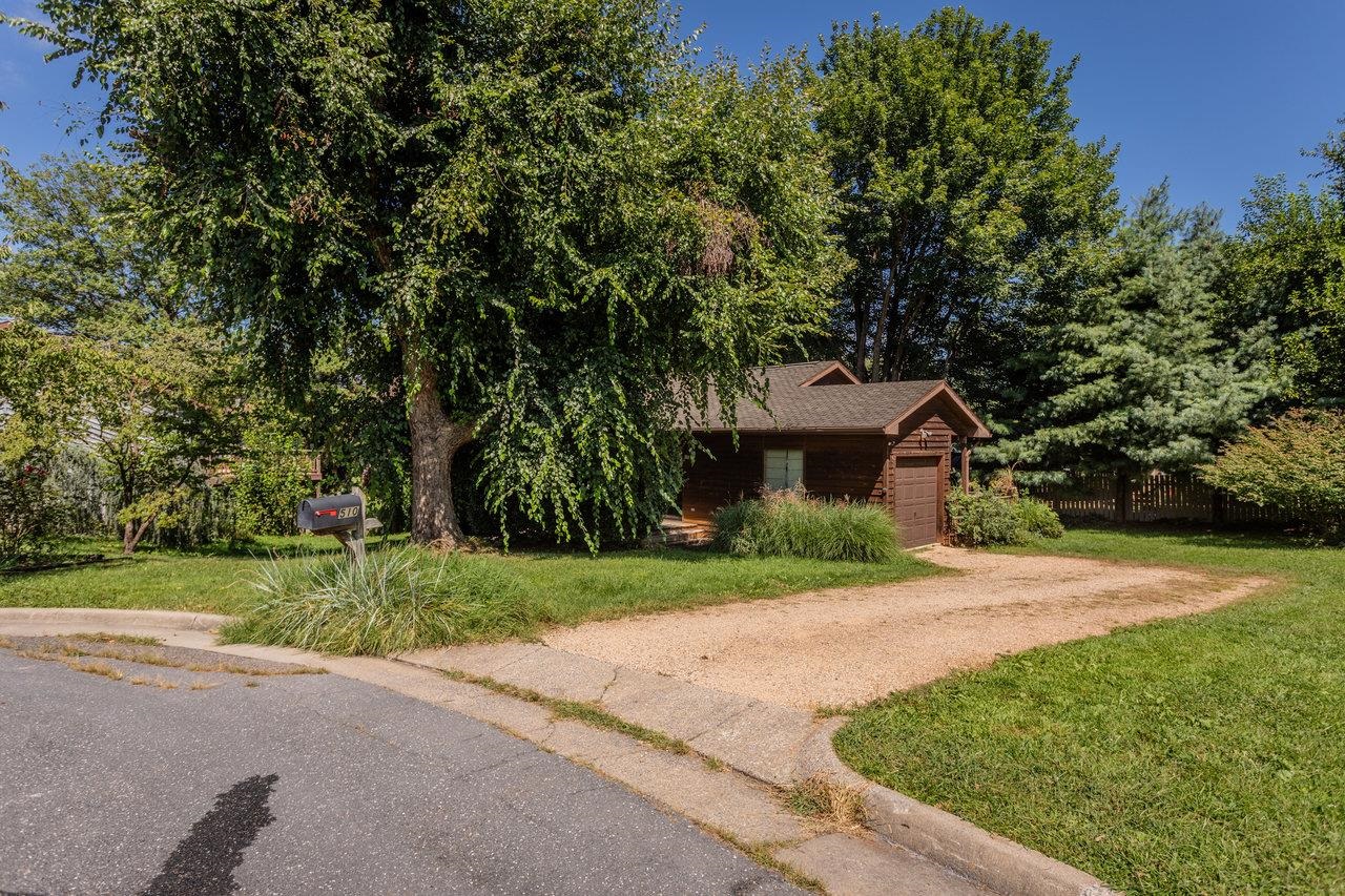 510 STONEFIELD CT