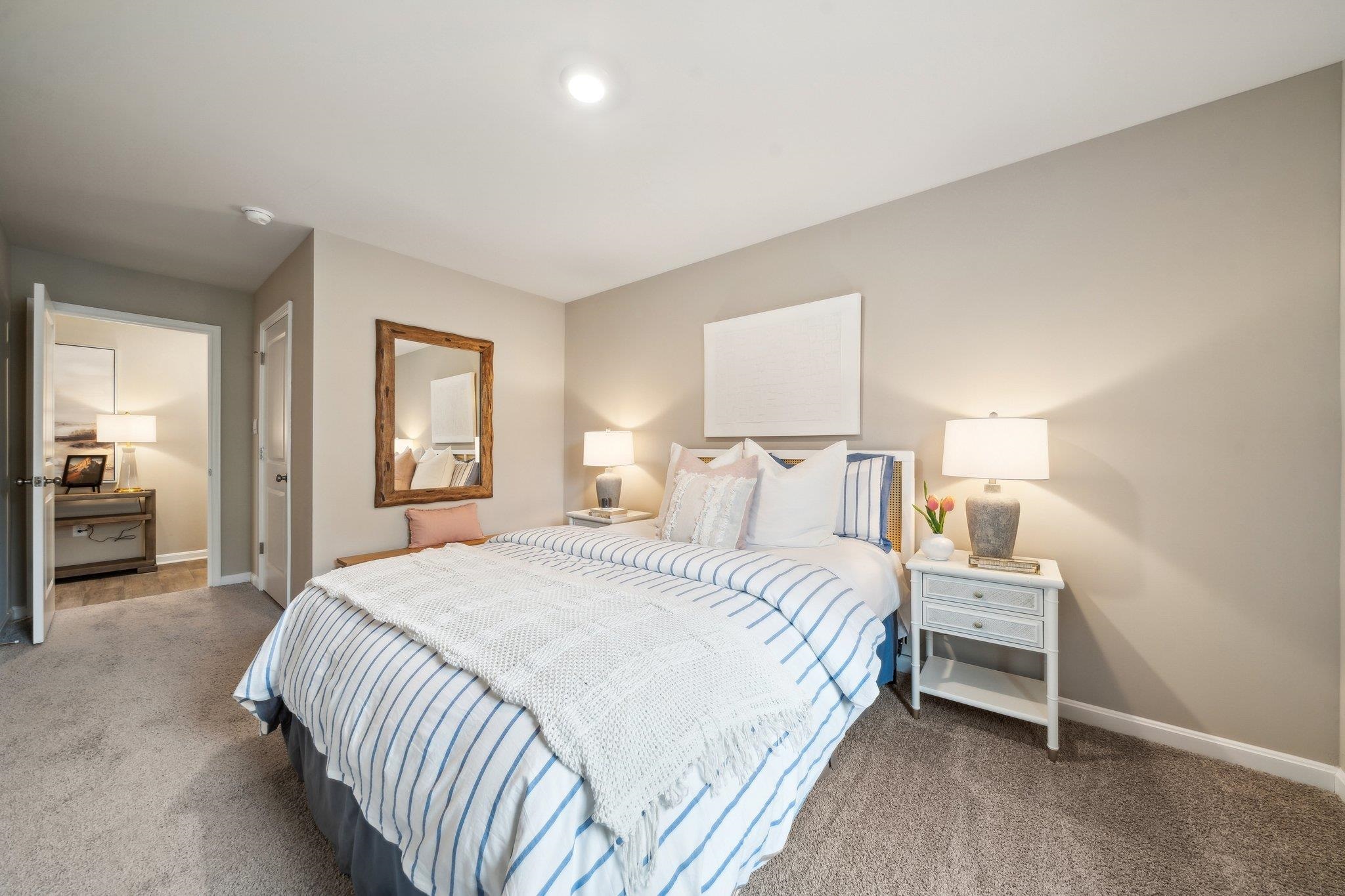 59 GEORGE WILLIAM LN