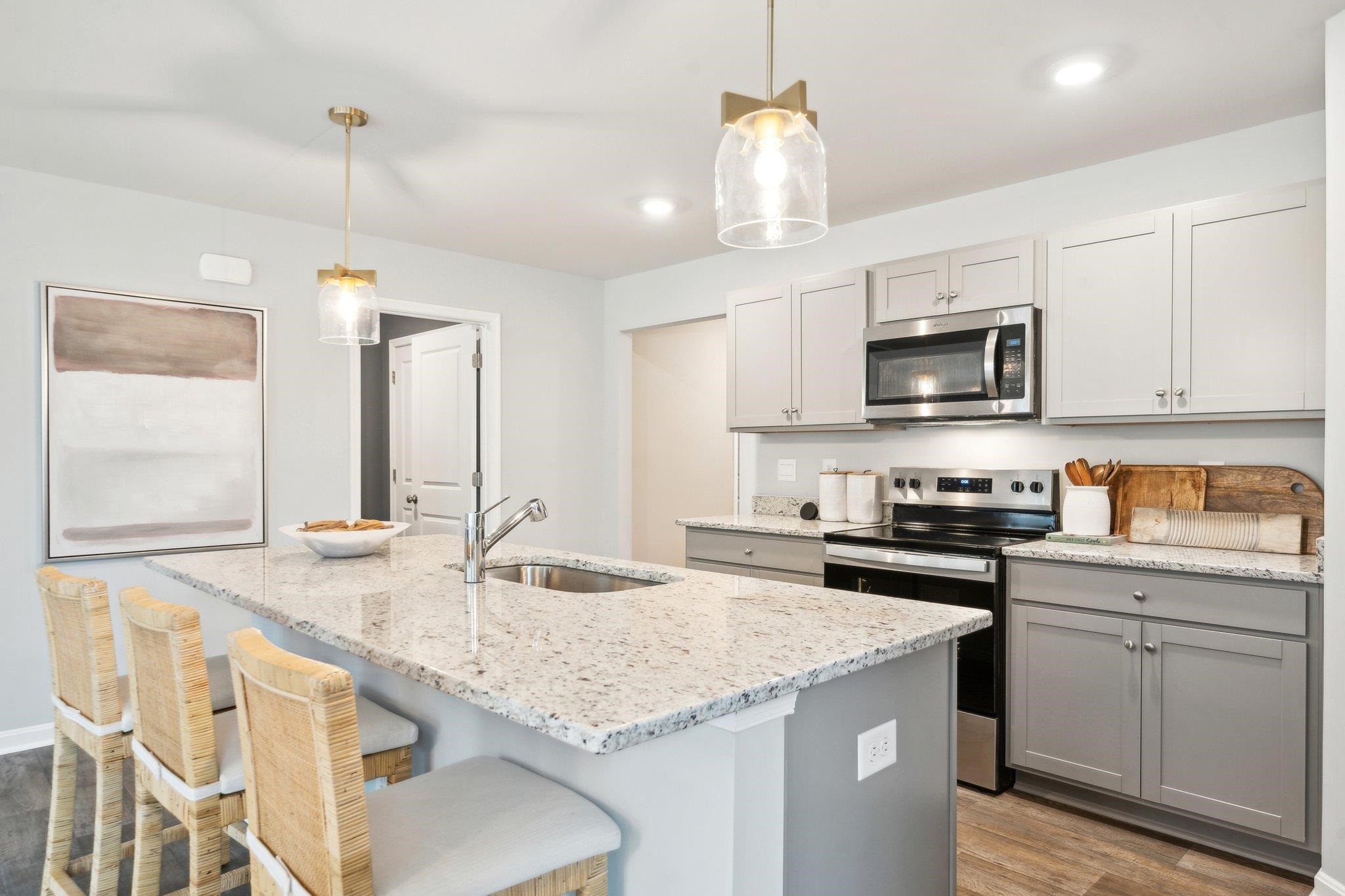 59 GEORGE WILLIAM LN