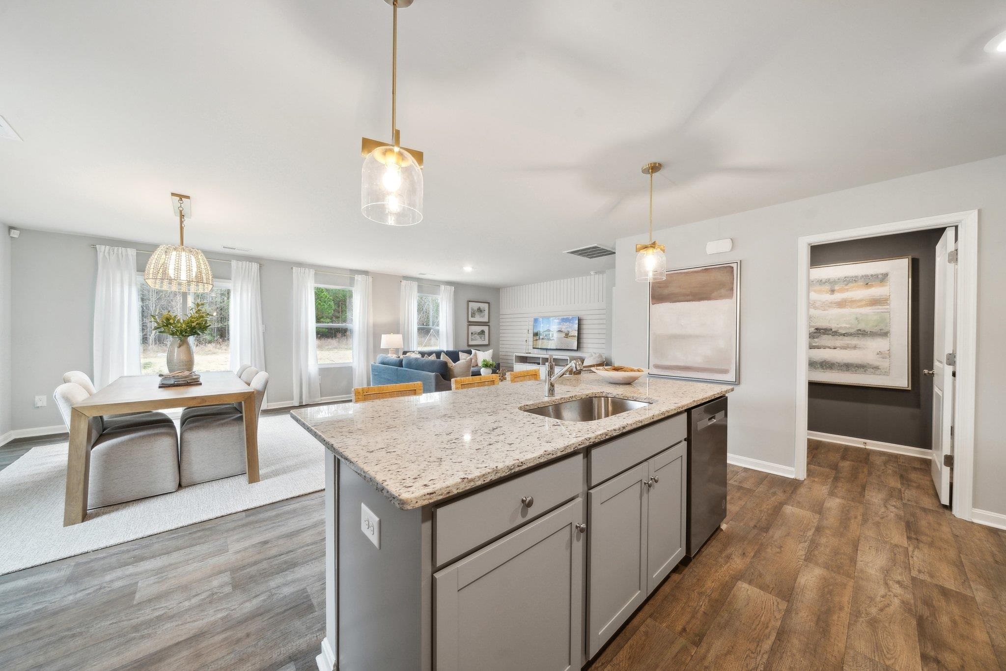 59 GEORGE WILLIAM LN