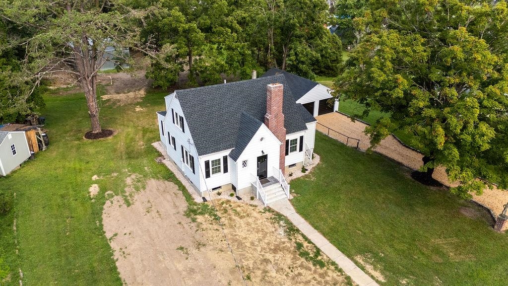 135 N CENTRAL AVE