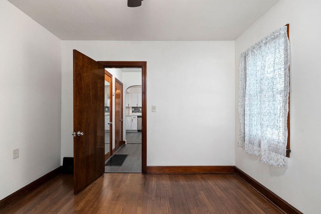 135 N CENTRAL AVE