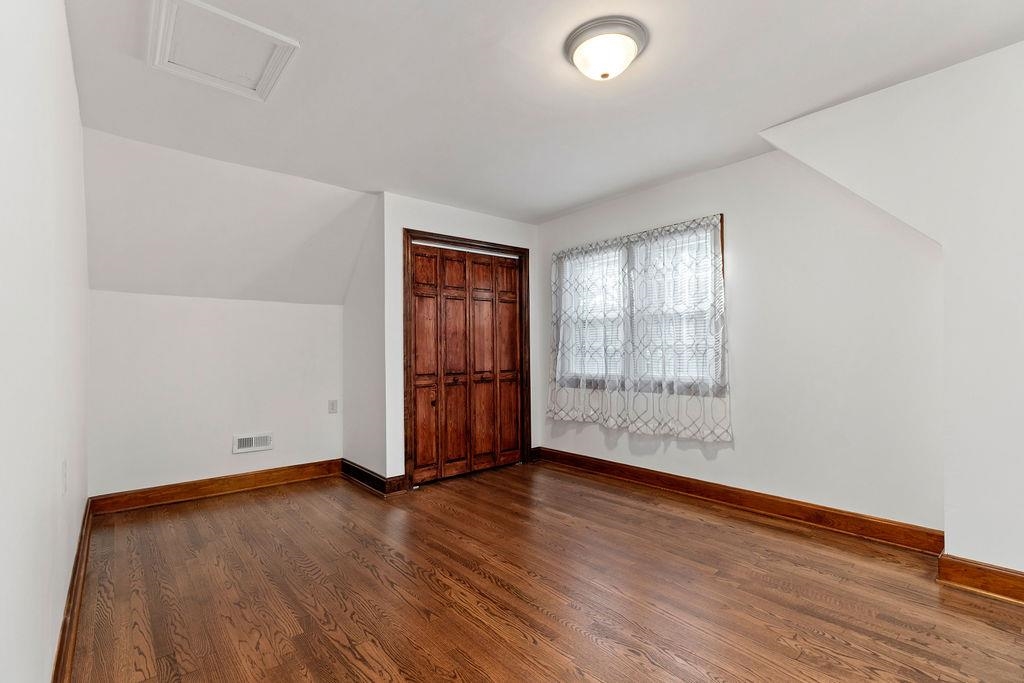 135 N CENTRAL AVE