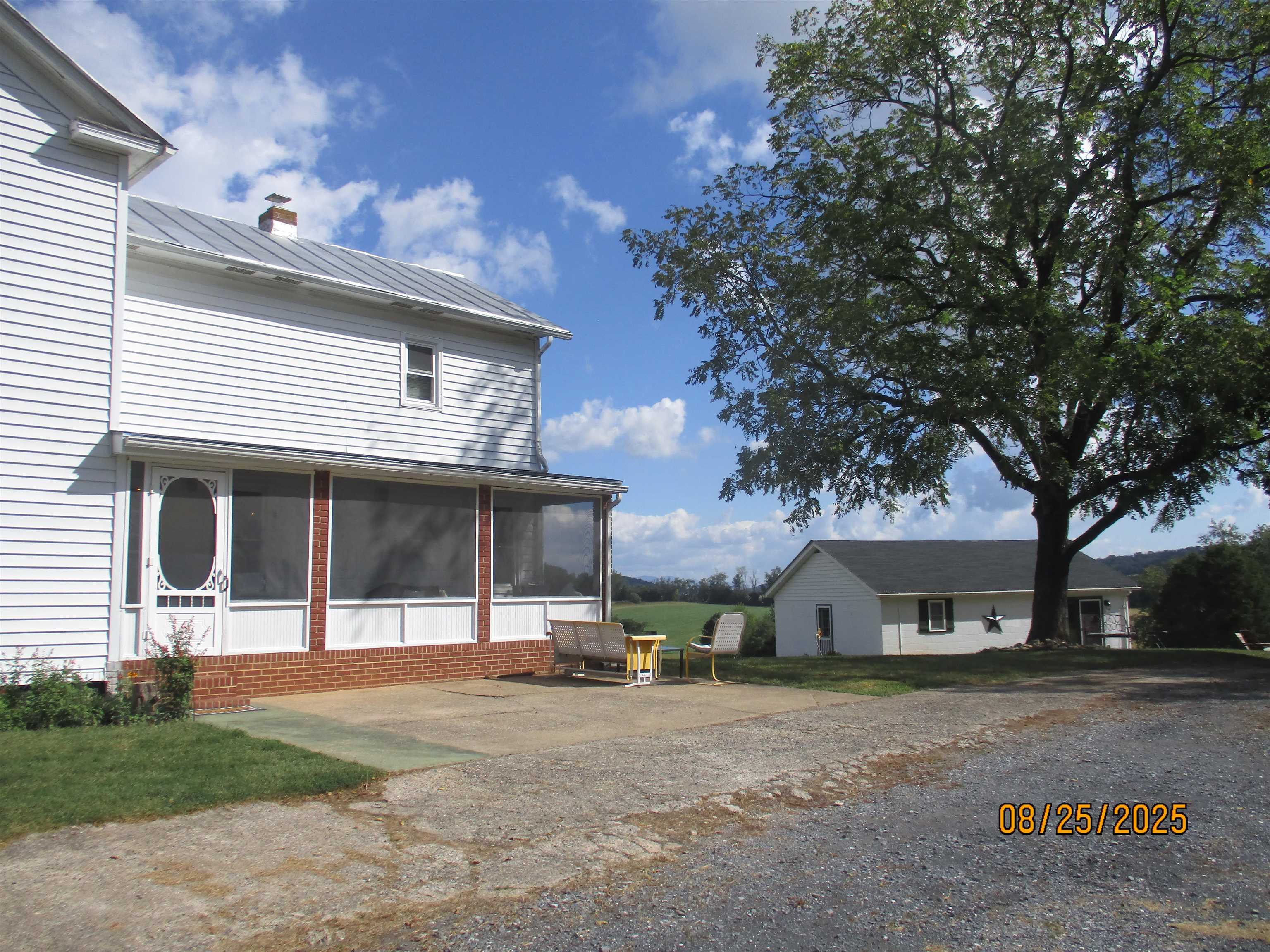 634 NEW HOPE AND CRIMORA RD