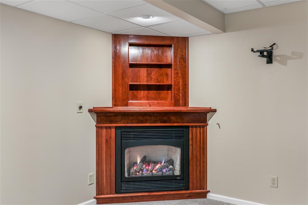 340 ALLEGHANY DR