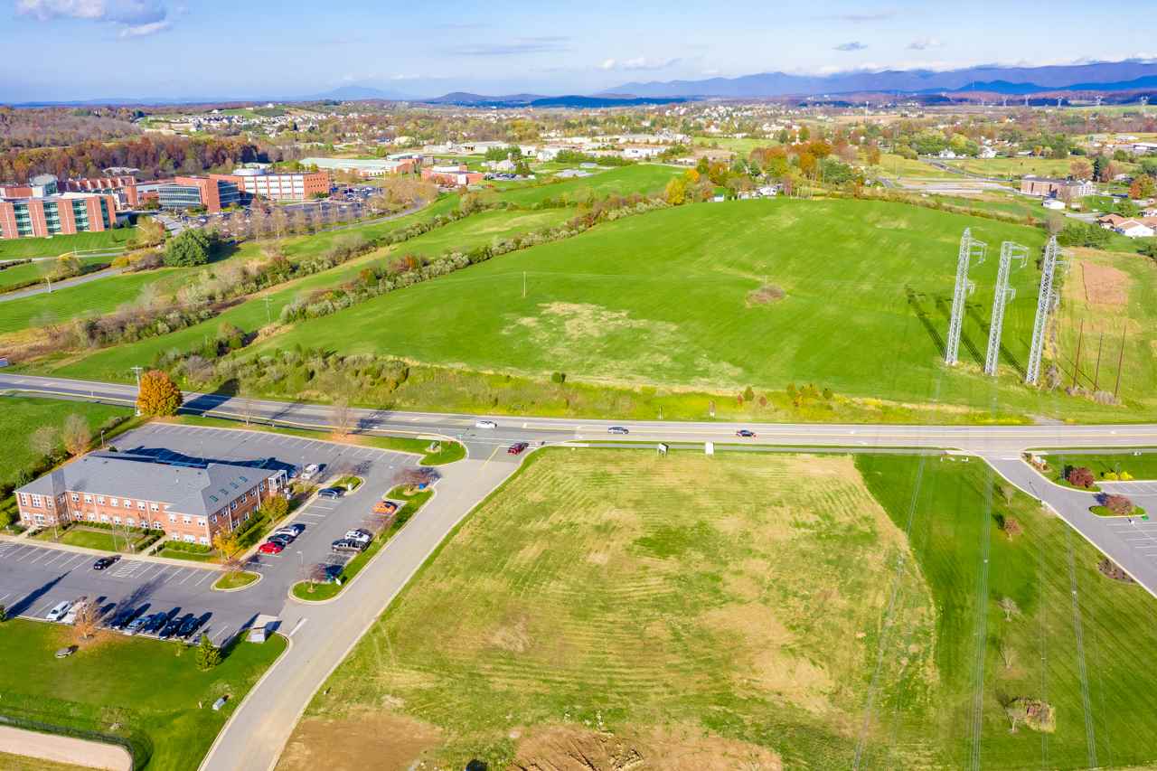 TBD PINNACLE DR