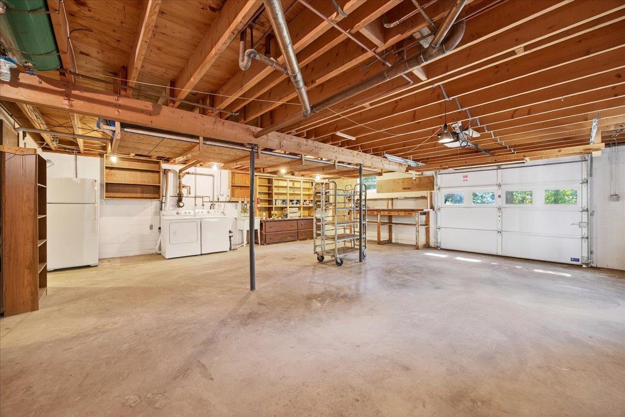 1185 PINEHURST RD