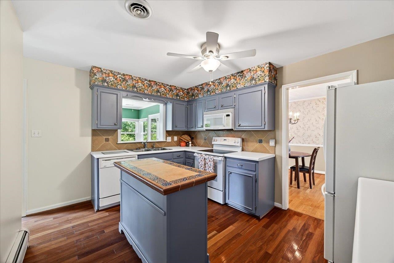 1185 PINEHURST RD
